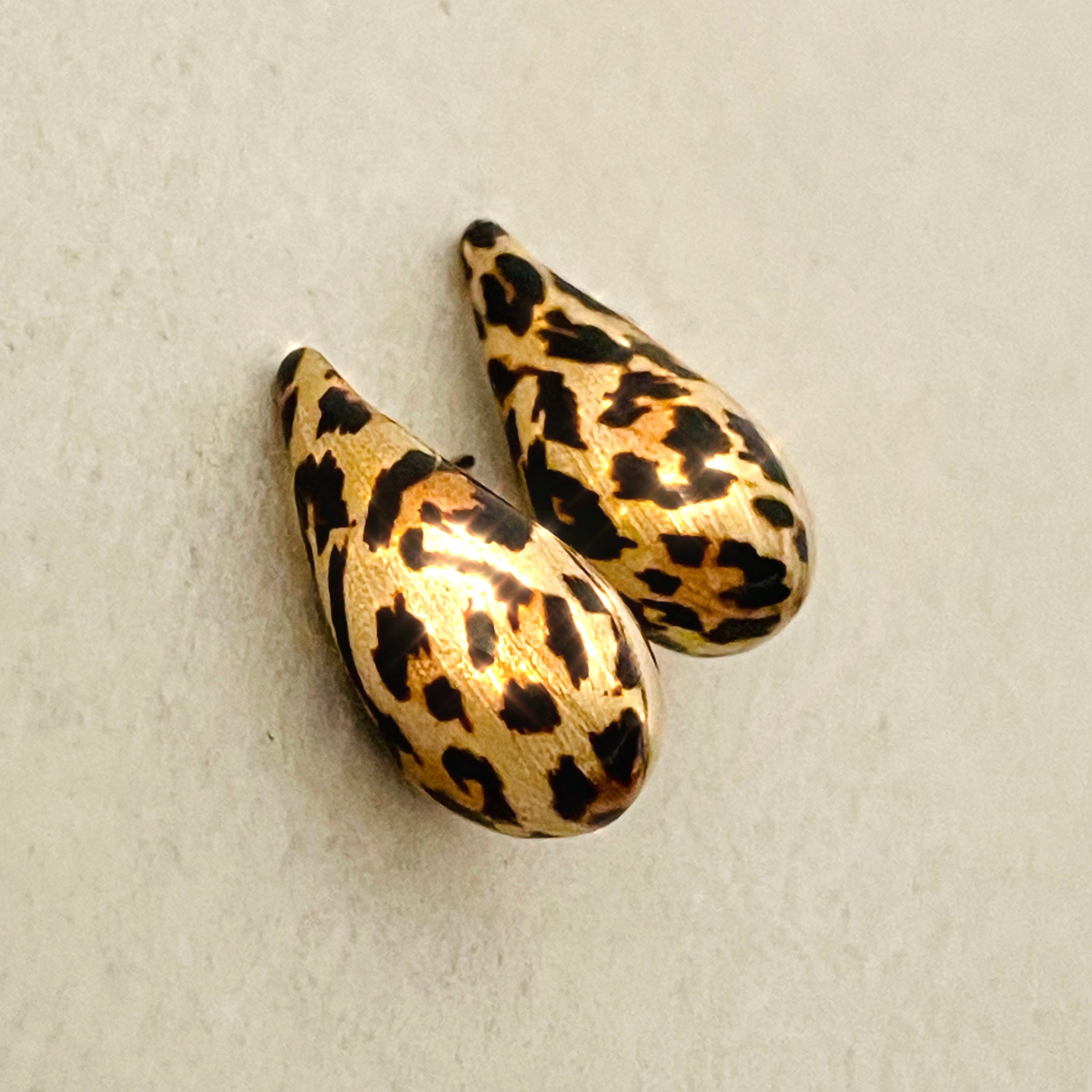 1” Leopard Print Enamel 14K Yellow Gold Teardrop Earrings