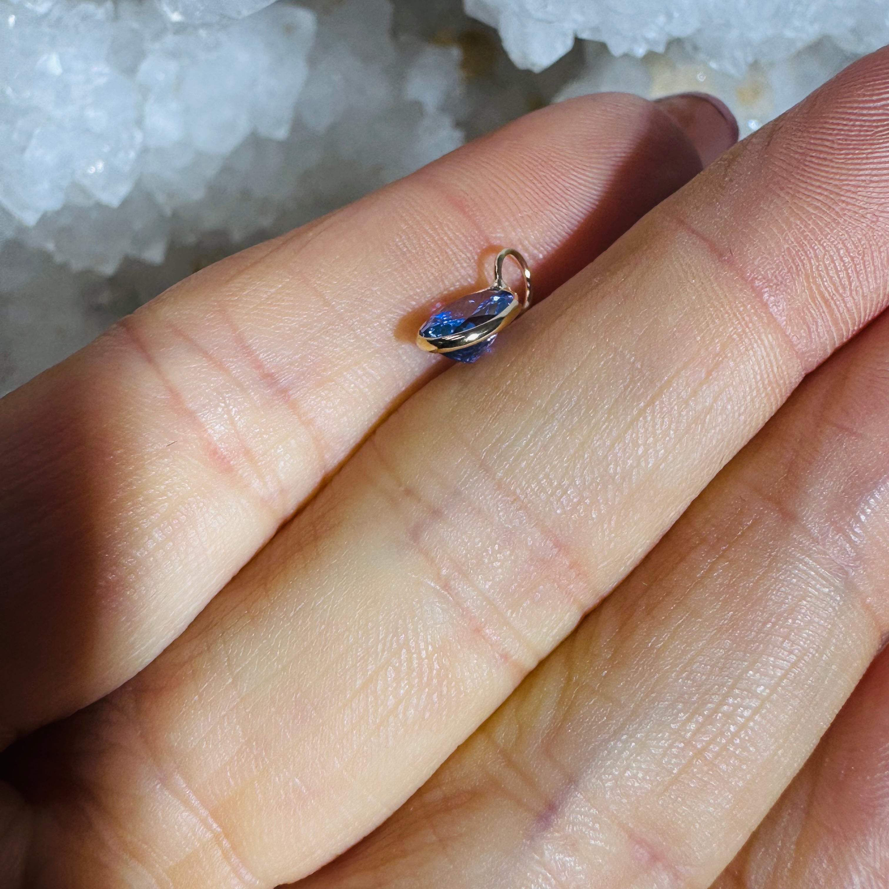 Natural Oval Tanzanite 14K Gem Charm Pendant