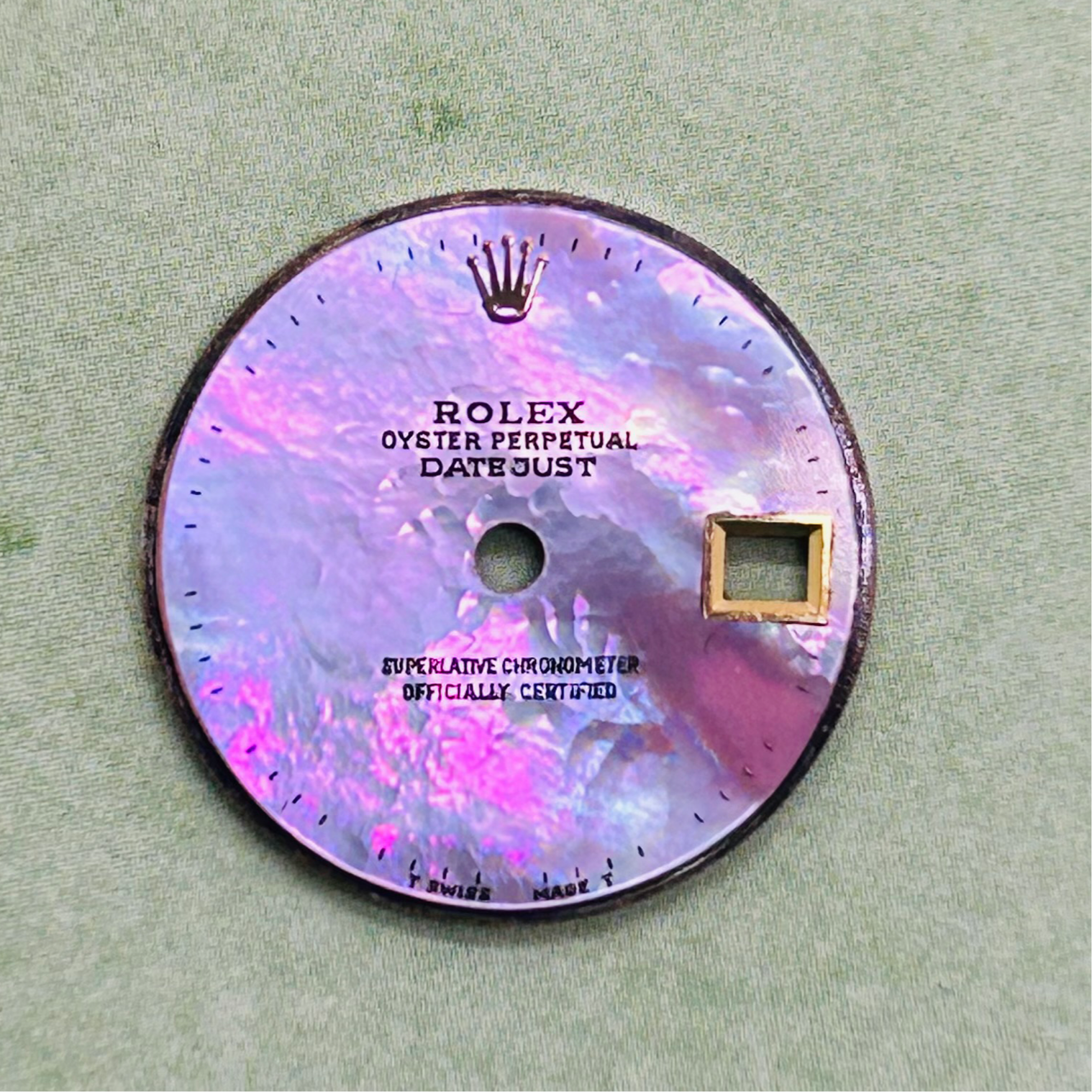 Vivid Pinkish Purple Mother of Pearl Dial Rolex Dial for 26mm Yellow Gold Rolex