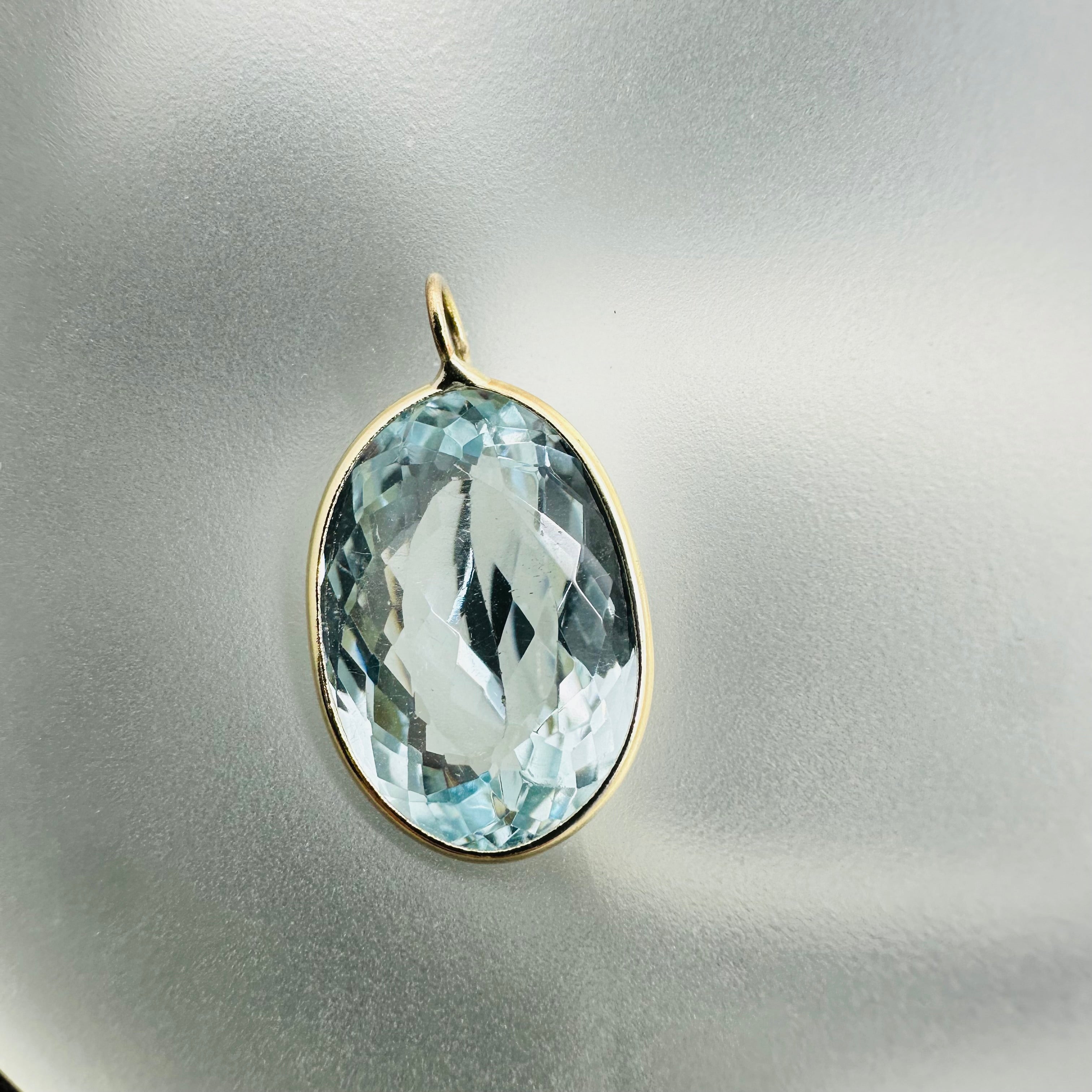 Aquamarine 14K Yellow Gold Oval Cut Pendant Gem Charm