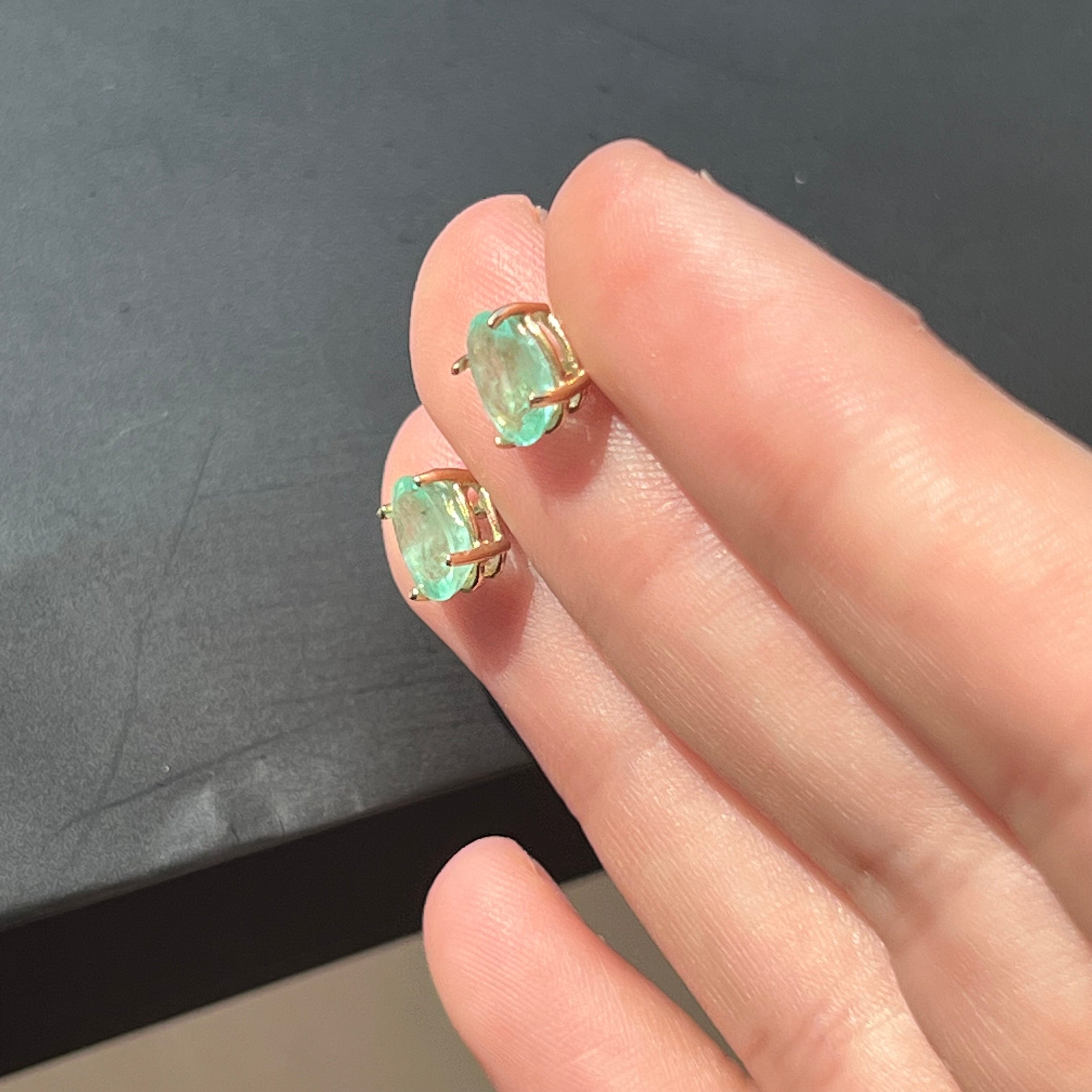 14K Yellow Gold Colombian Emerald Oval Stud Earrings