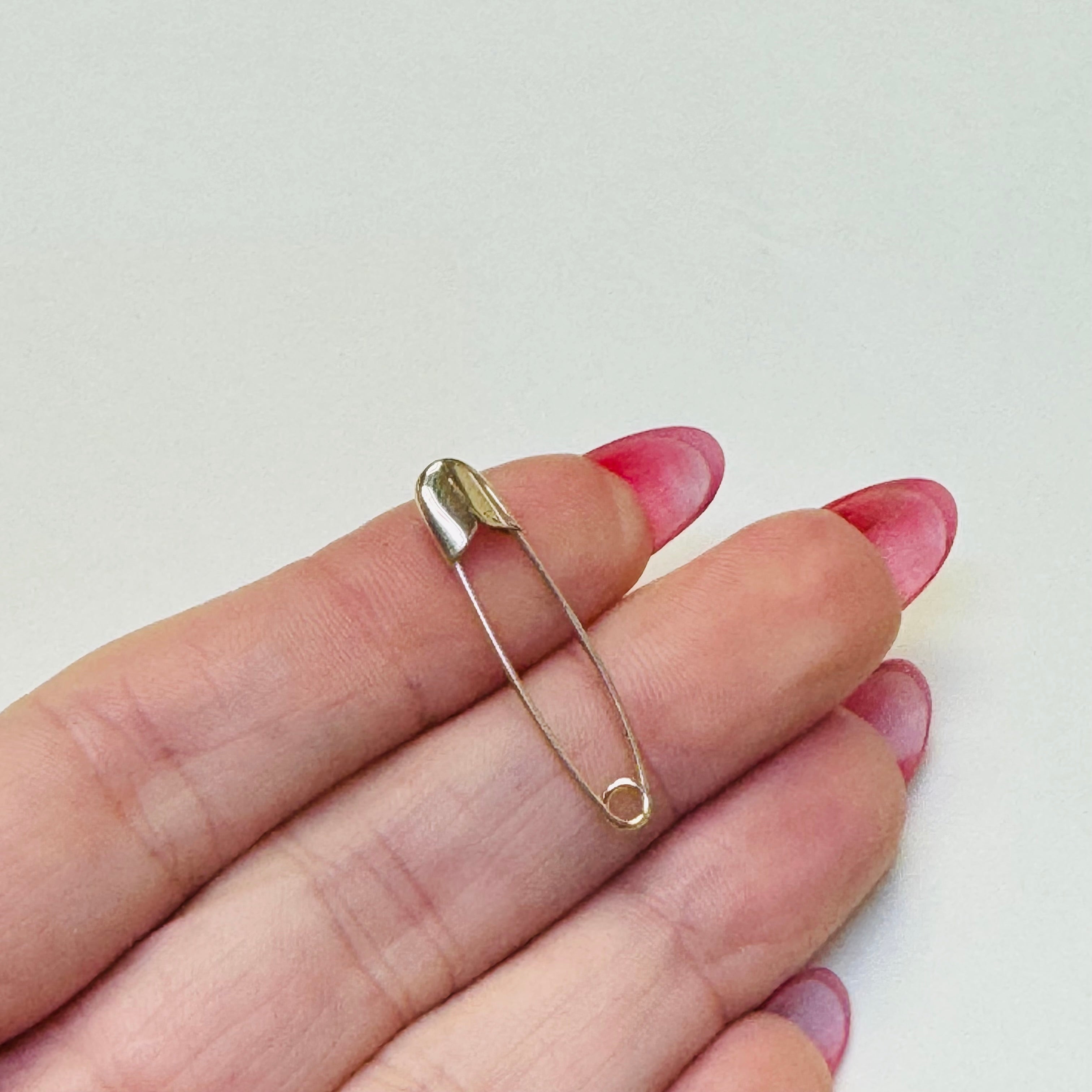 14K Yellow Gold 1.1” 28mm Safety Pin