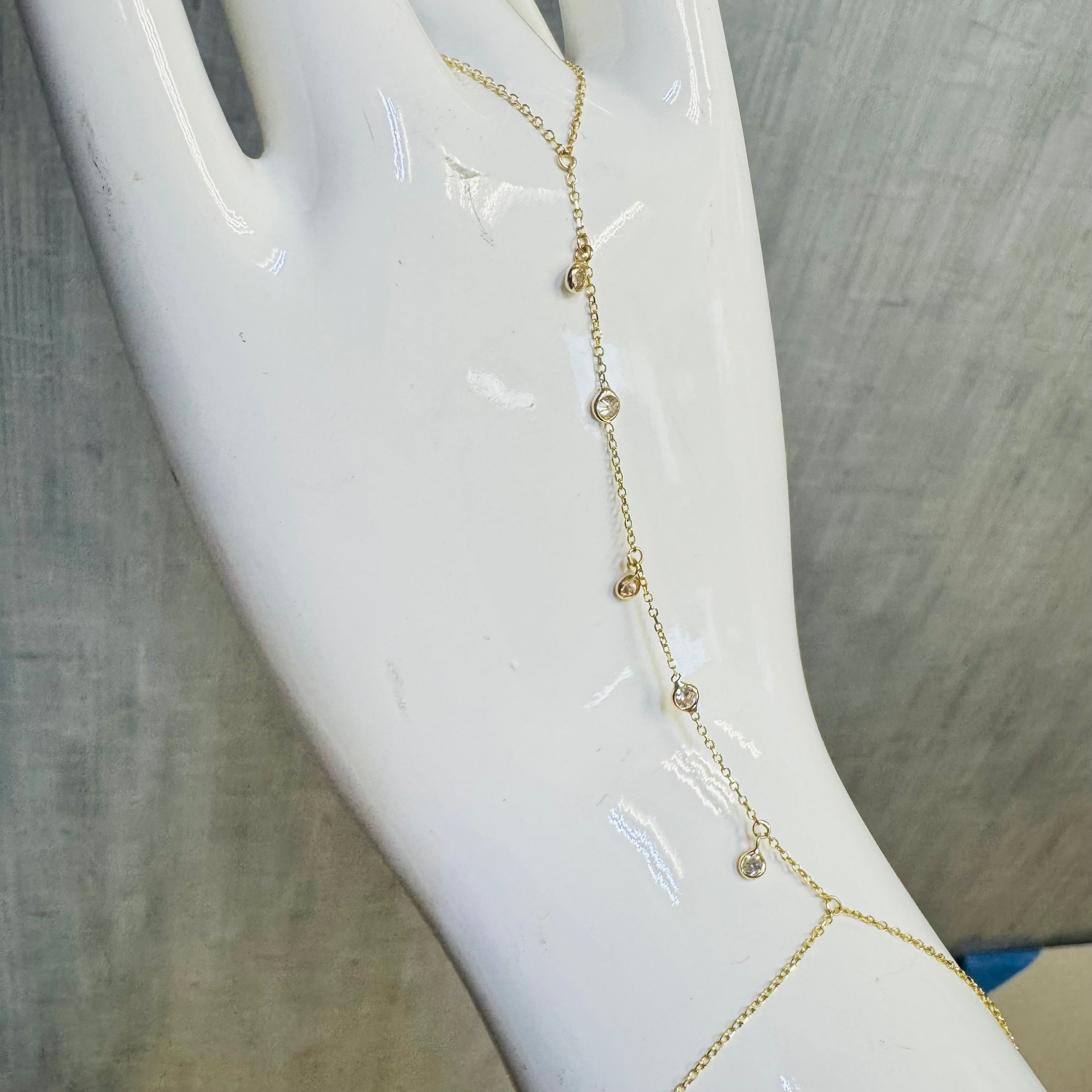 14K Yellow Gold 5 Diamond Dangle Handchain
