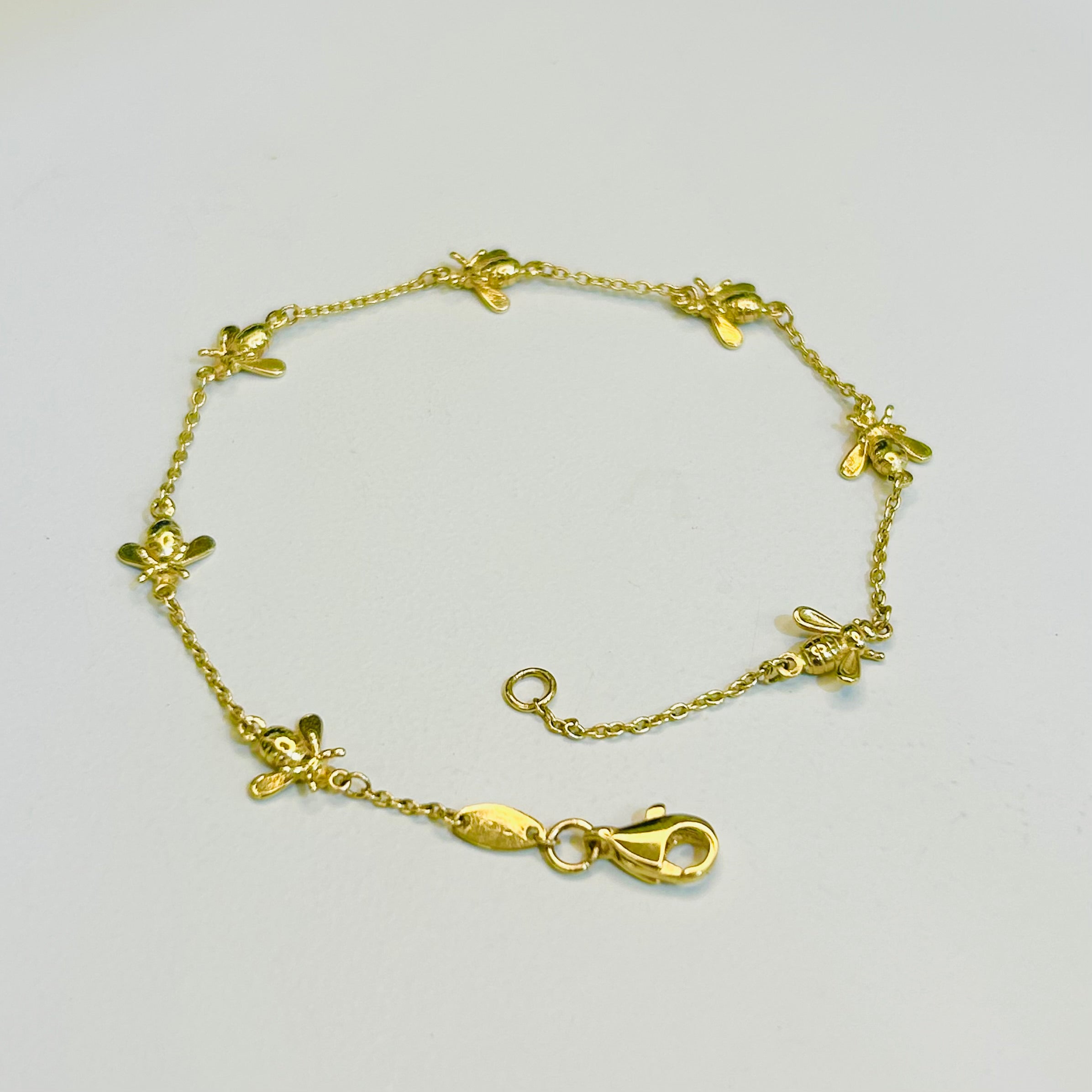 14K Yellow Gold Bee Link Bracelet 7.5”