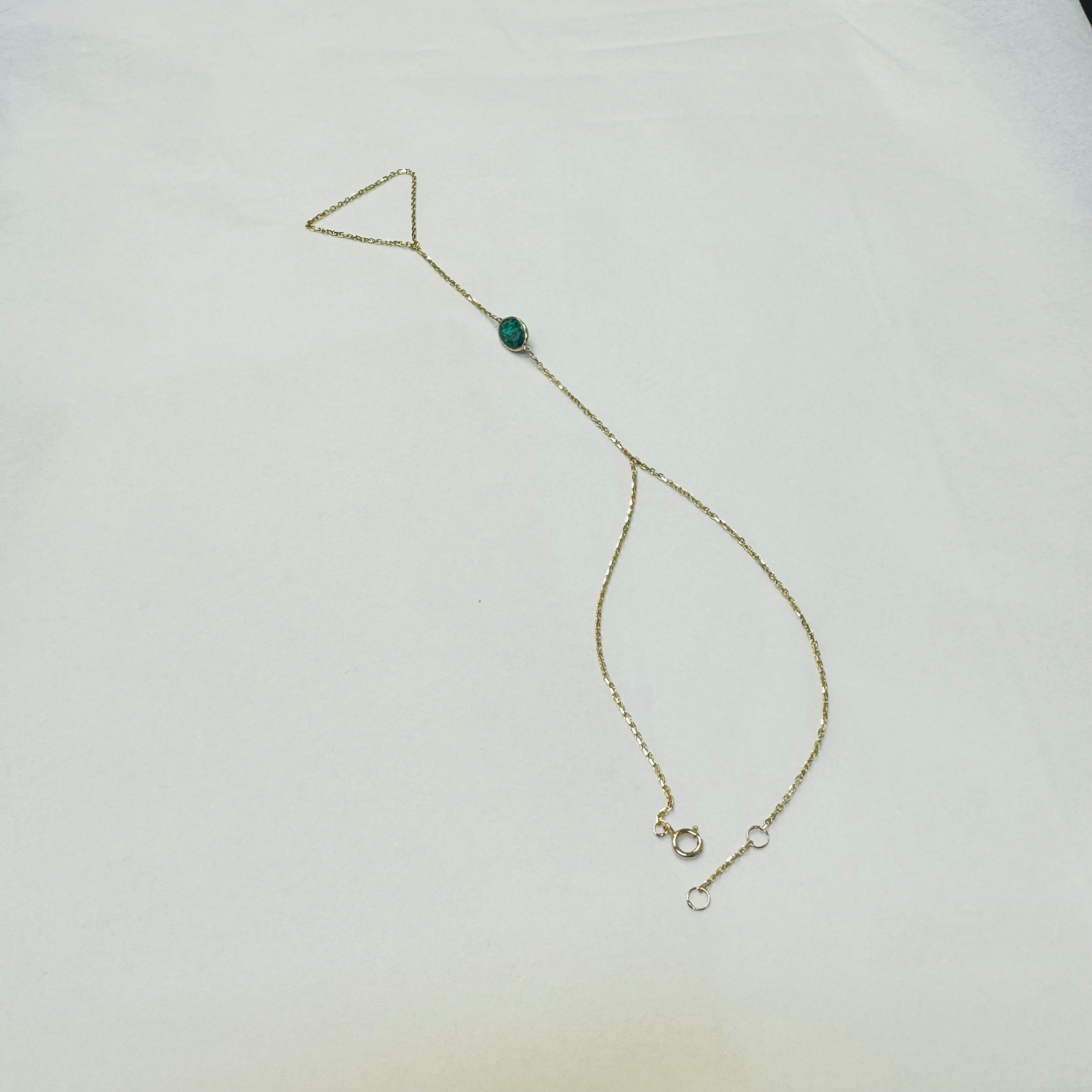 14k Yellow Gold Colombian Emerald Oval Handchain