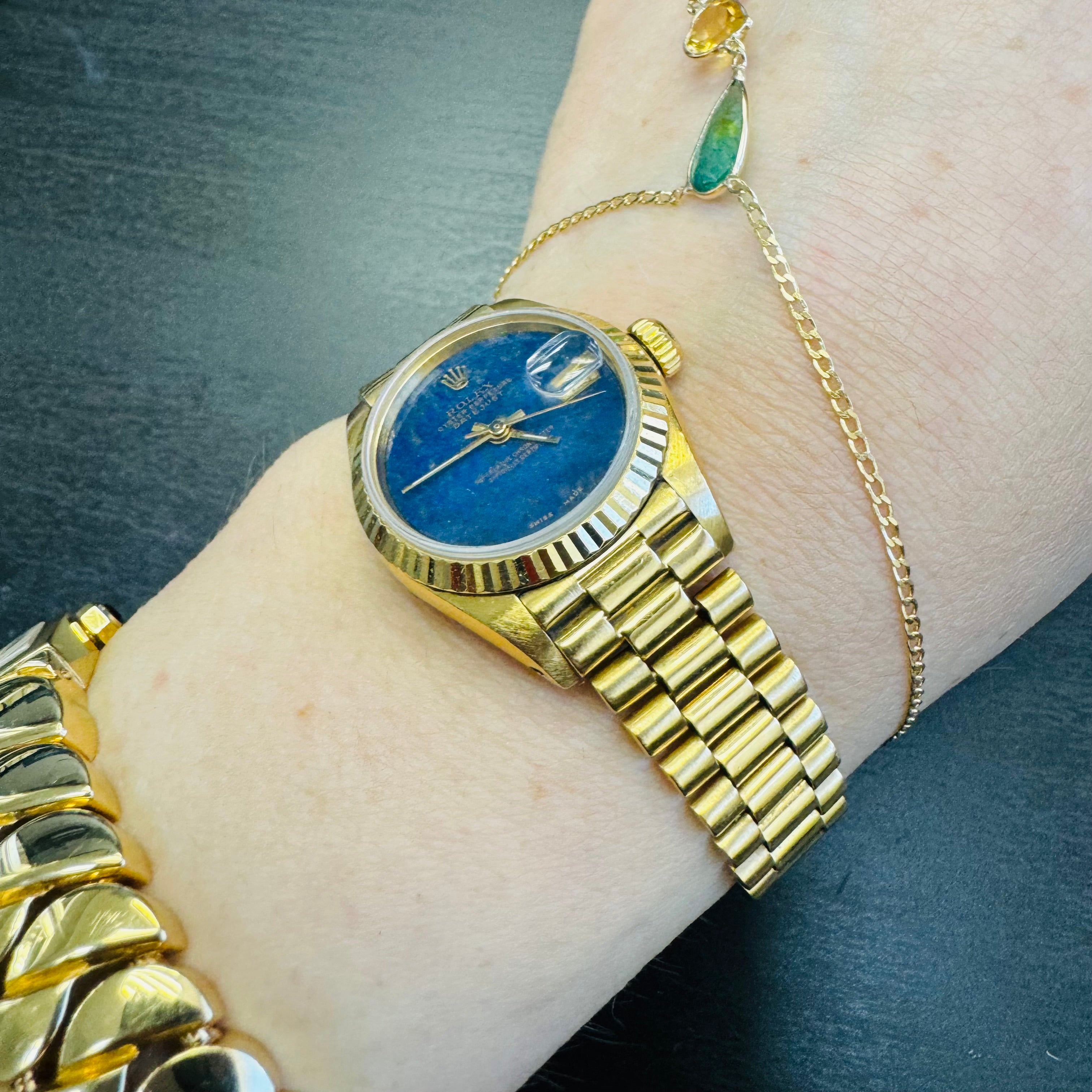 26mm 18K Yellow Gold Vintage Ladies Presidential Rolex Wristwatch with Lapis Dial 1979