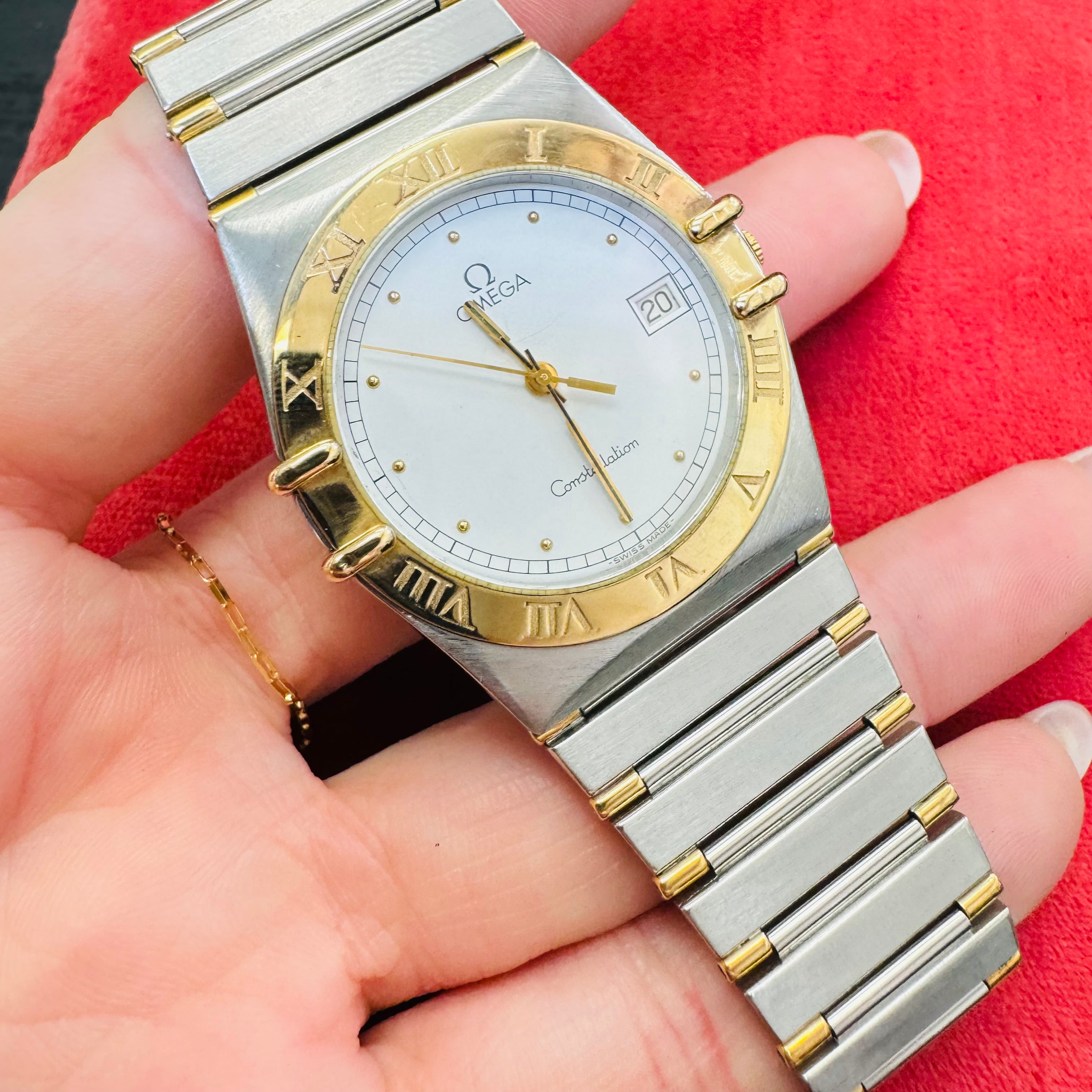 33mm 18K Gold Stainless Steel Omega Constellation Watch