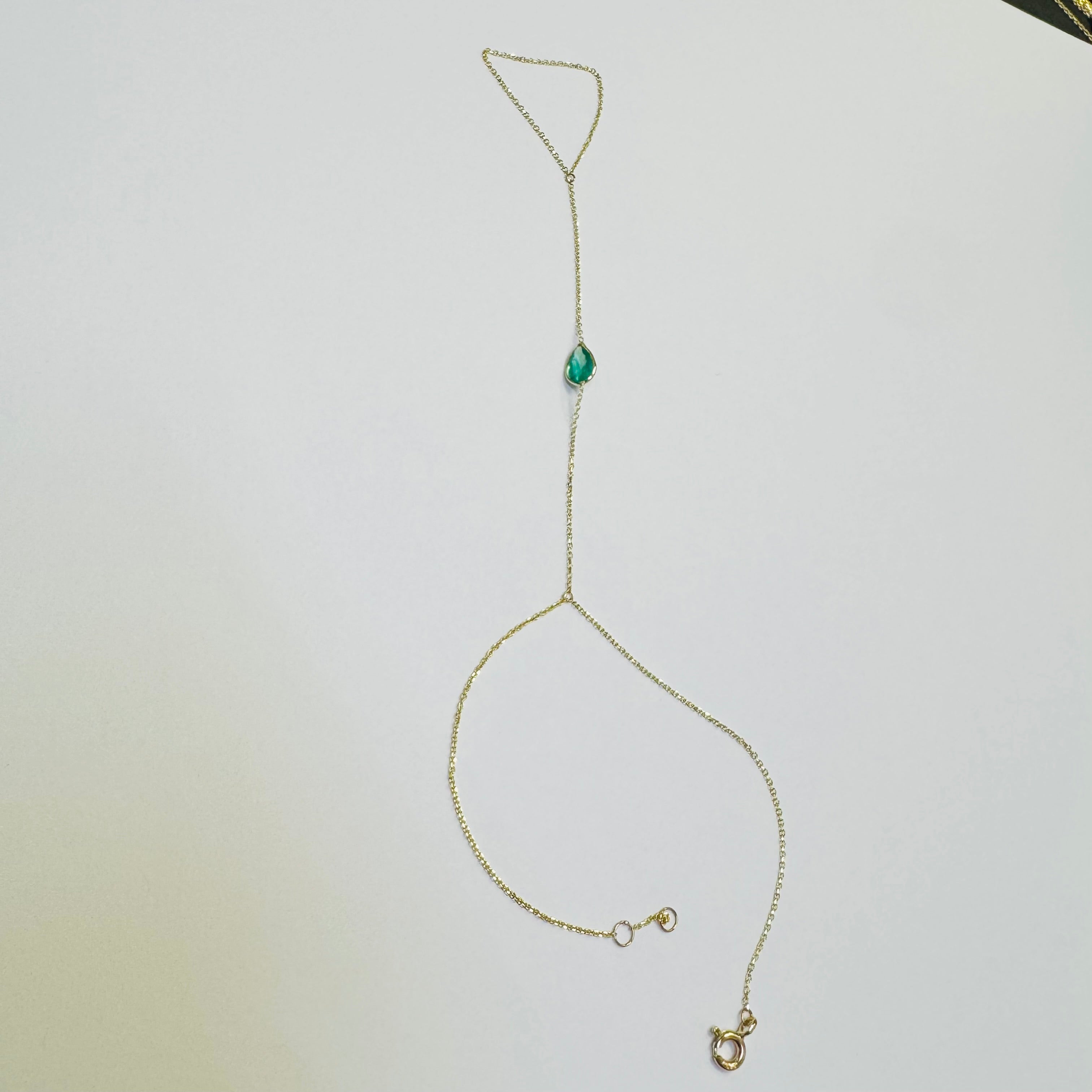 14K Yellow Gold Pear Emerald Handchain
