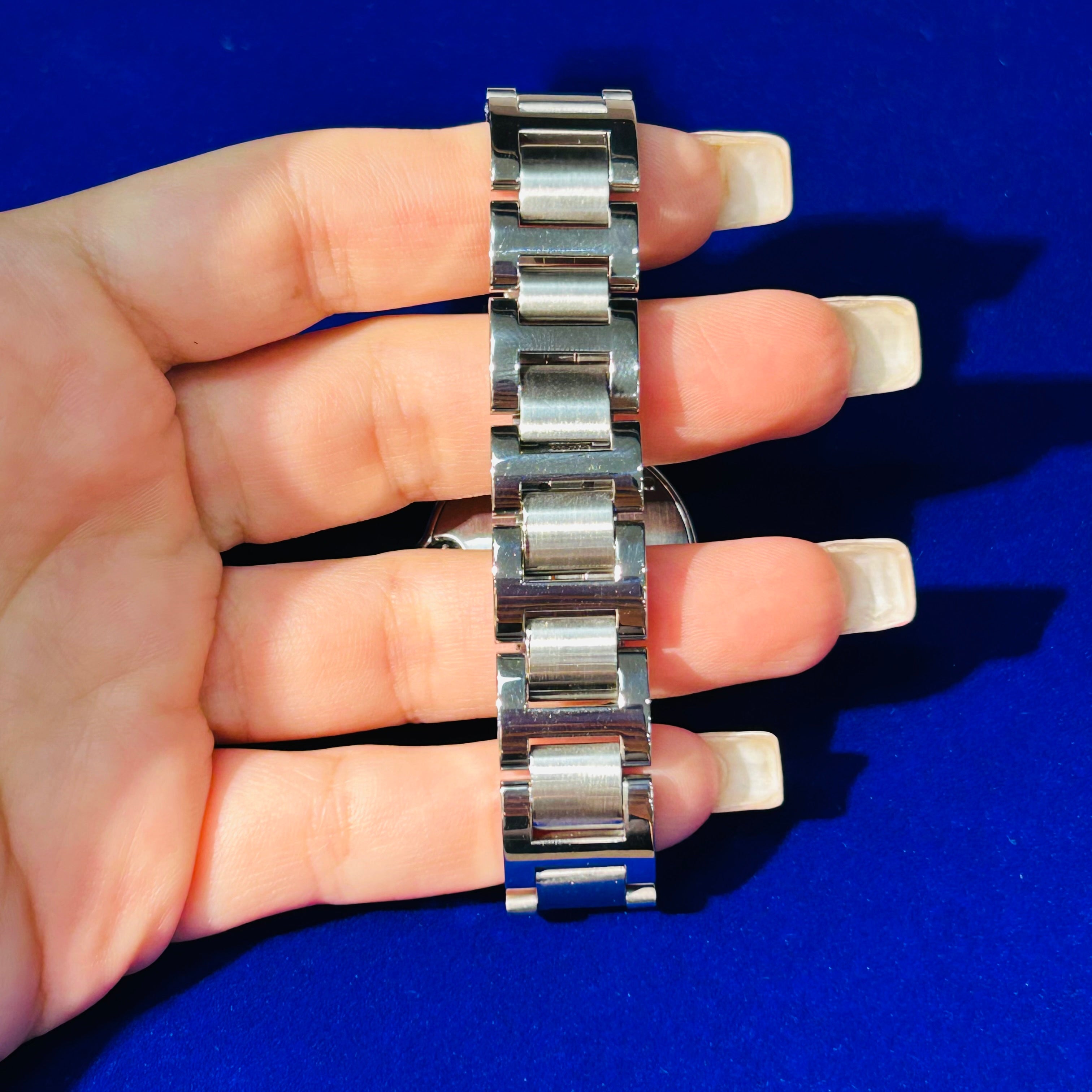 Cartier Ballon Bleu 28MM Stainless Steel Quartz 6.5"