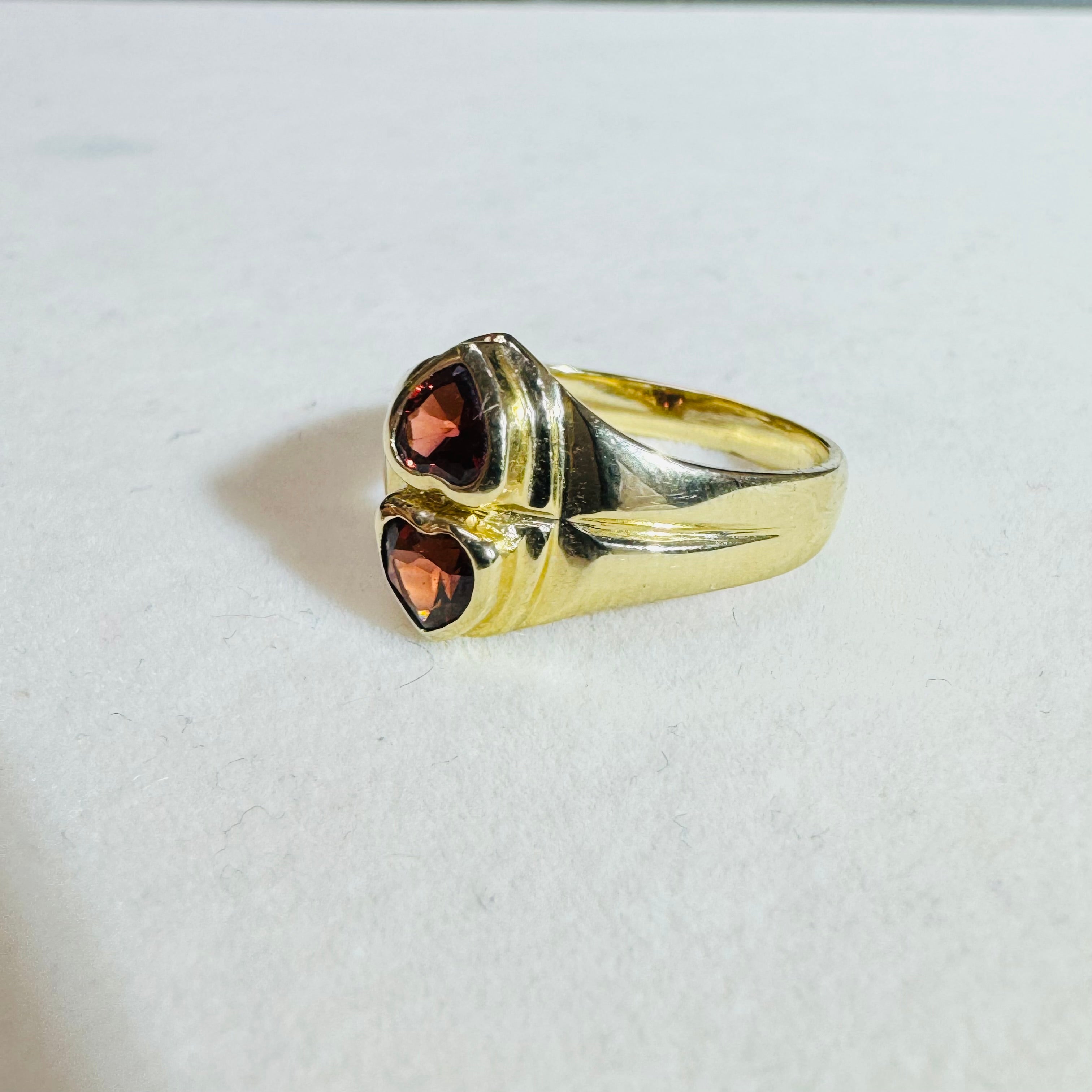 14k Yellow Gold Double Garnet Heart Ring Size 6.25