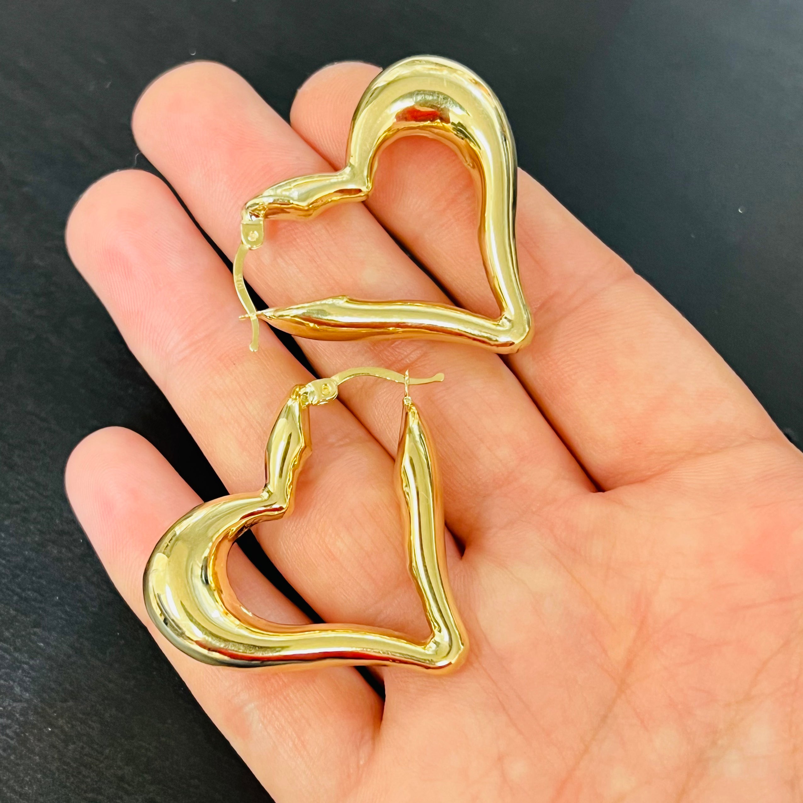 10K puffy heart earrings