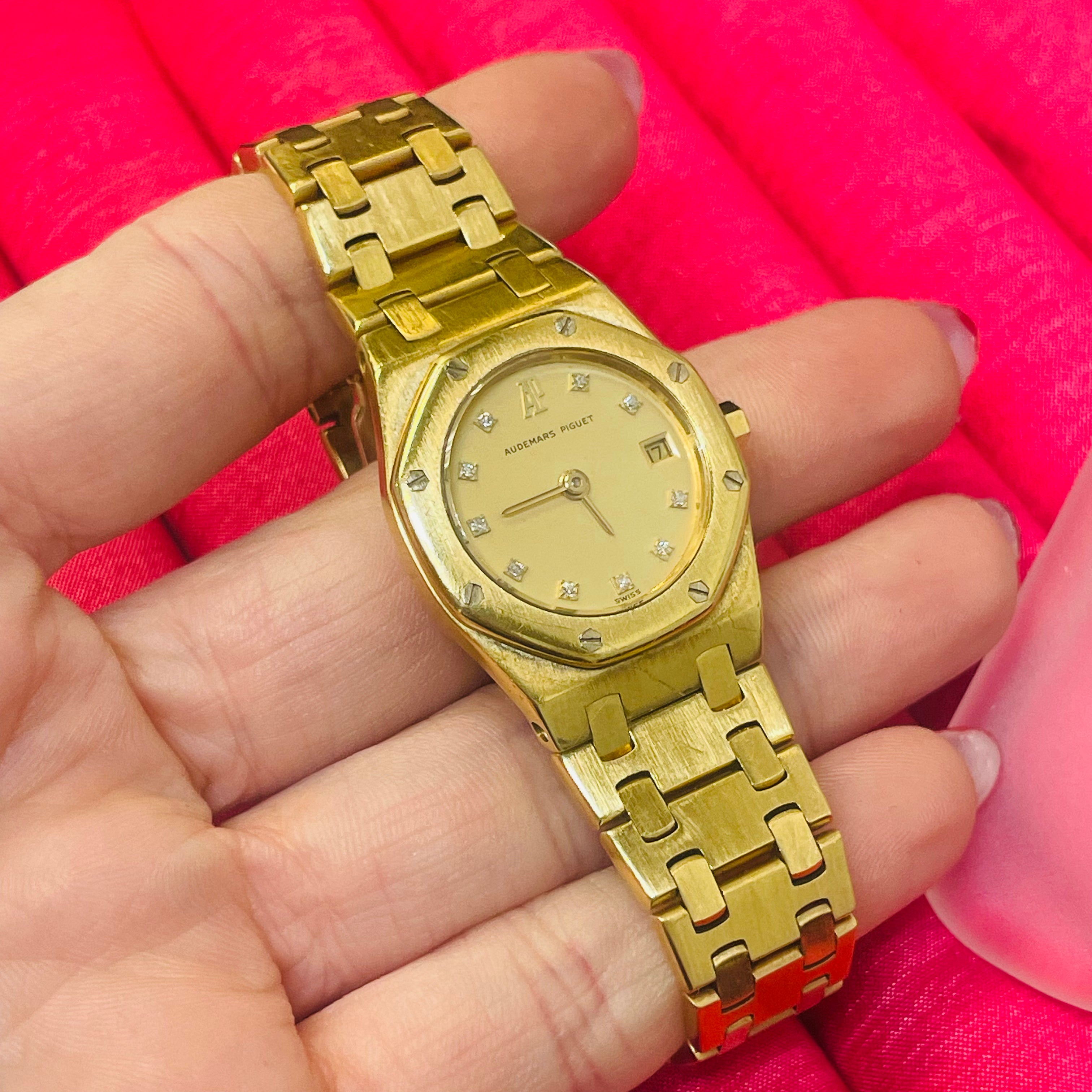 25mm Audemars Piguet Solid 18K Yellow Gold Ladies Wristwach AP