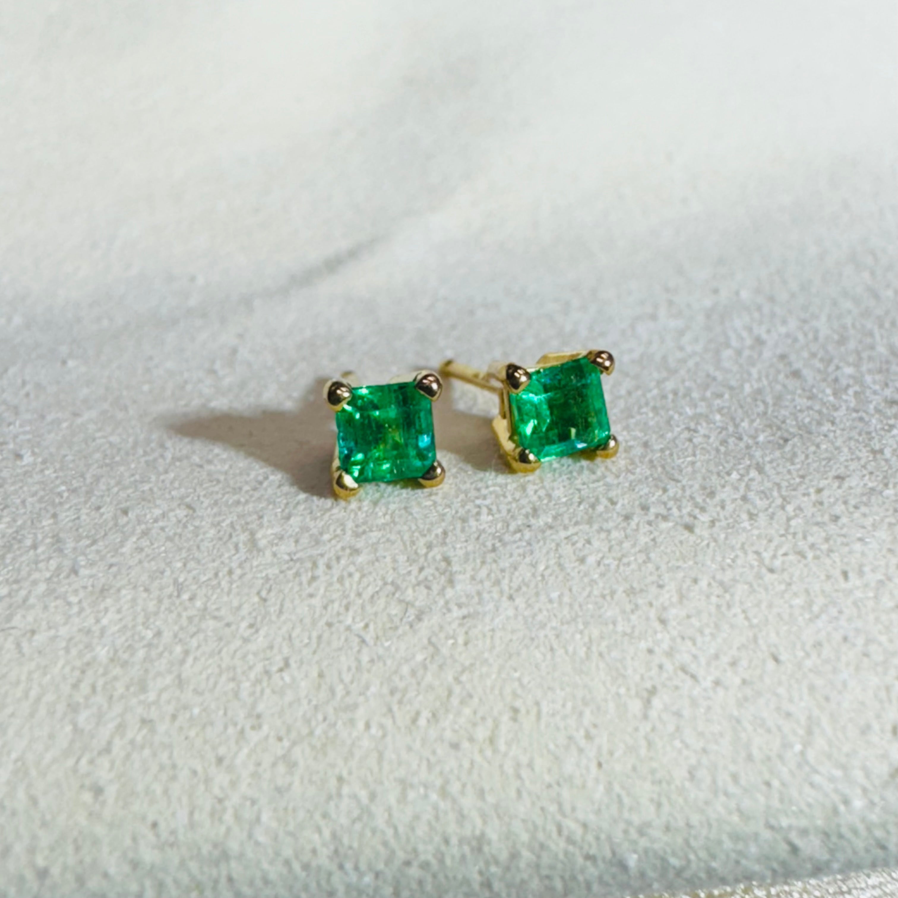 14K Yellow Gold Colombian Emerald Stud Earrings 4x4mm