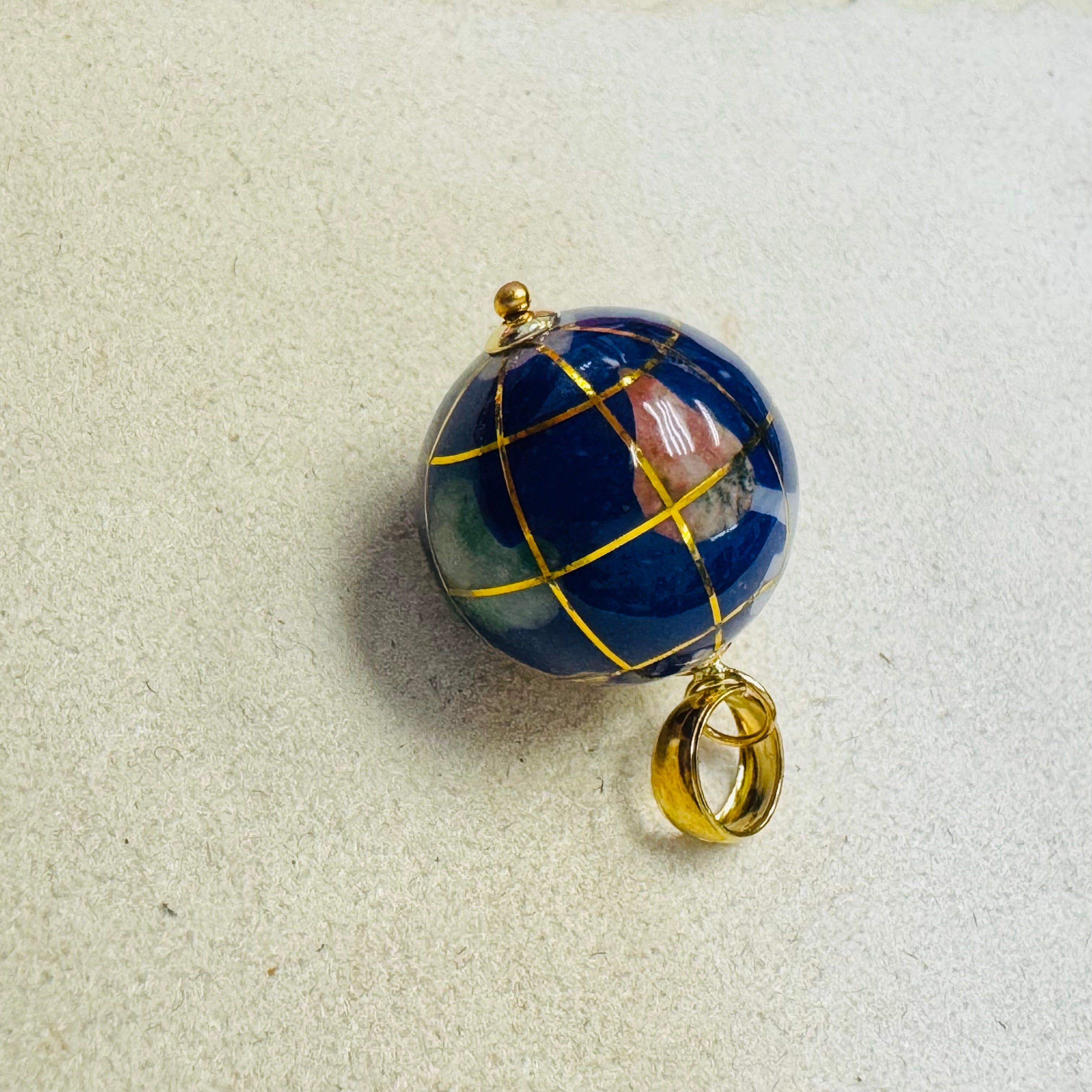 14K Yellow Gold Michael Anthony Inlaid Stone Globe Earth Charm