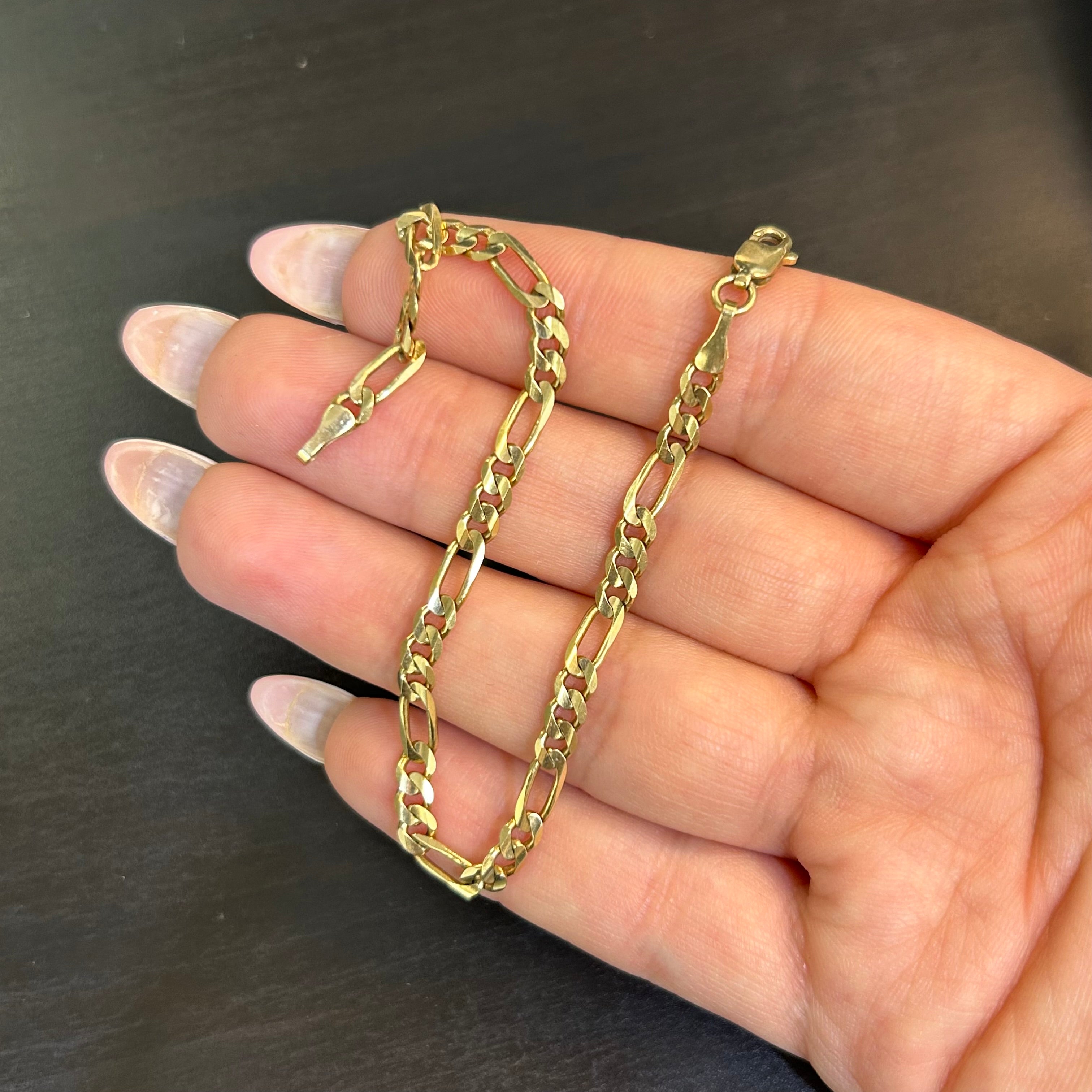 14K Yellow Gold  Solid Figaro Chain Bracelet 7.25”