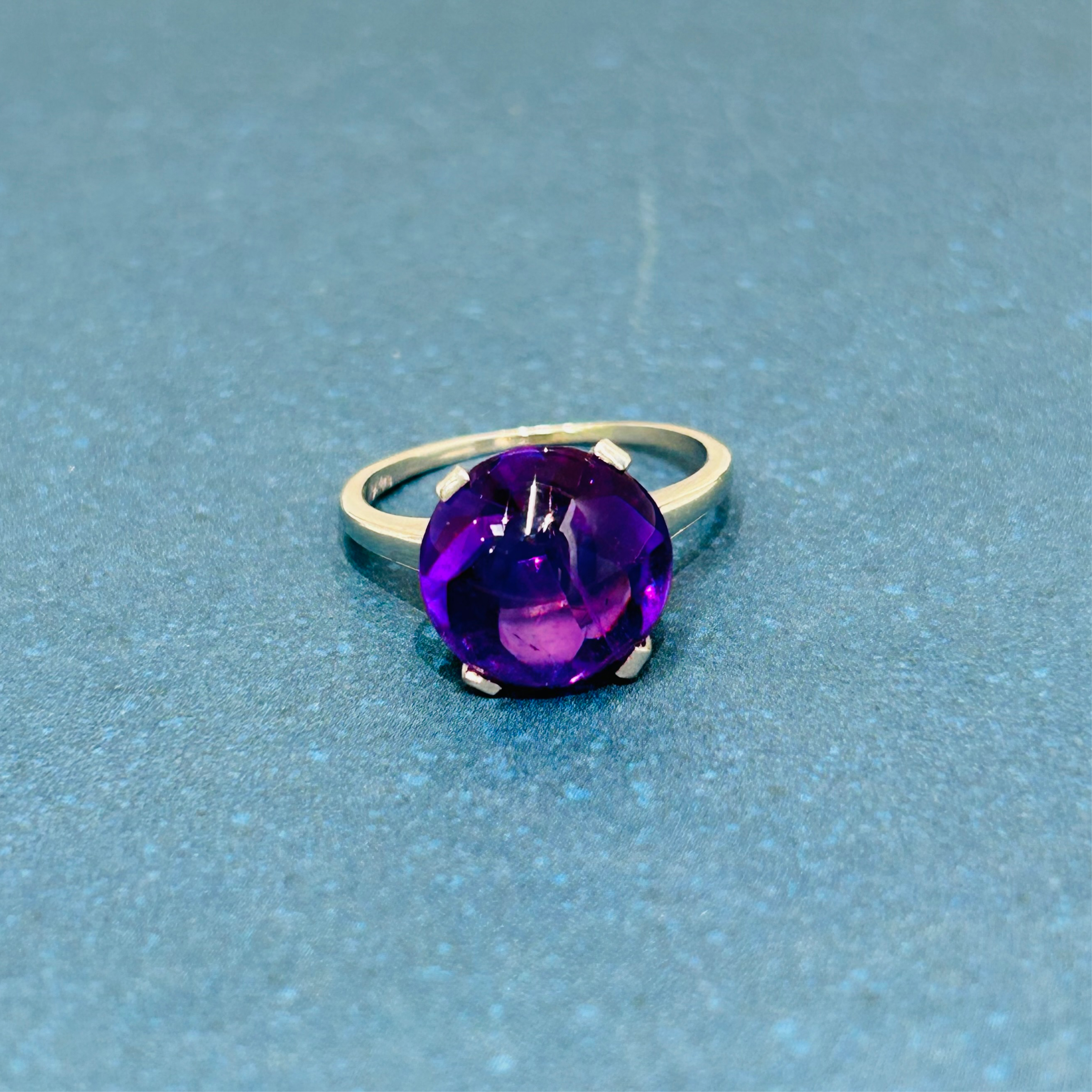 14k White Gold Solid Cabochon Amethyst Ring Size 6.75