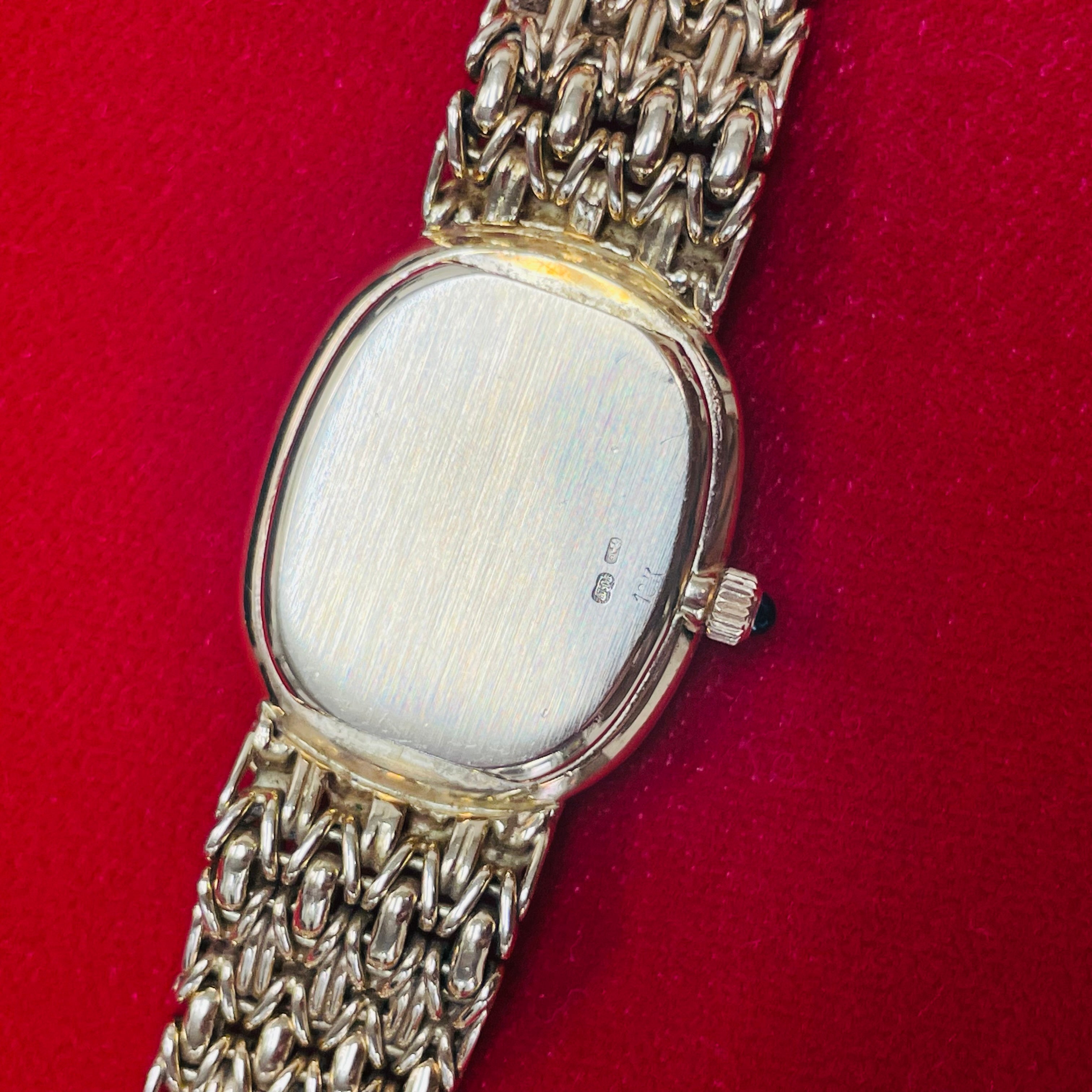 23MM Patek Philippe Ellipse Onyx Dial 18K Gold Wristwatch Ladies