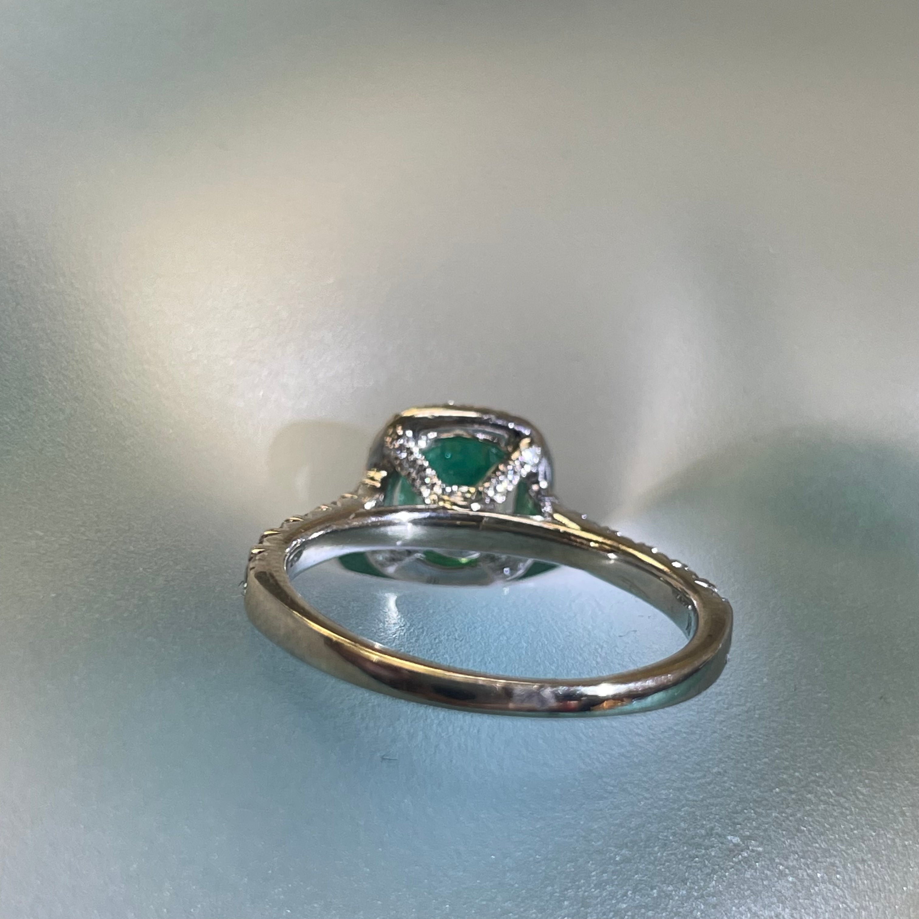 Natural Emerald and Diamond Halo 14K Yellow White Ring Size 6