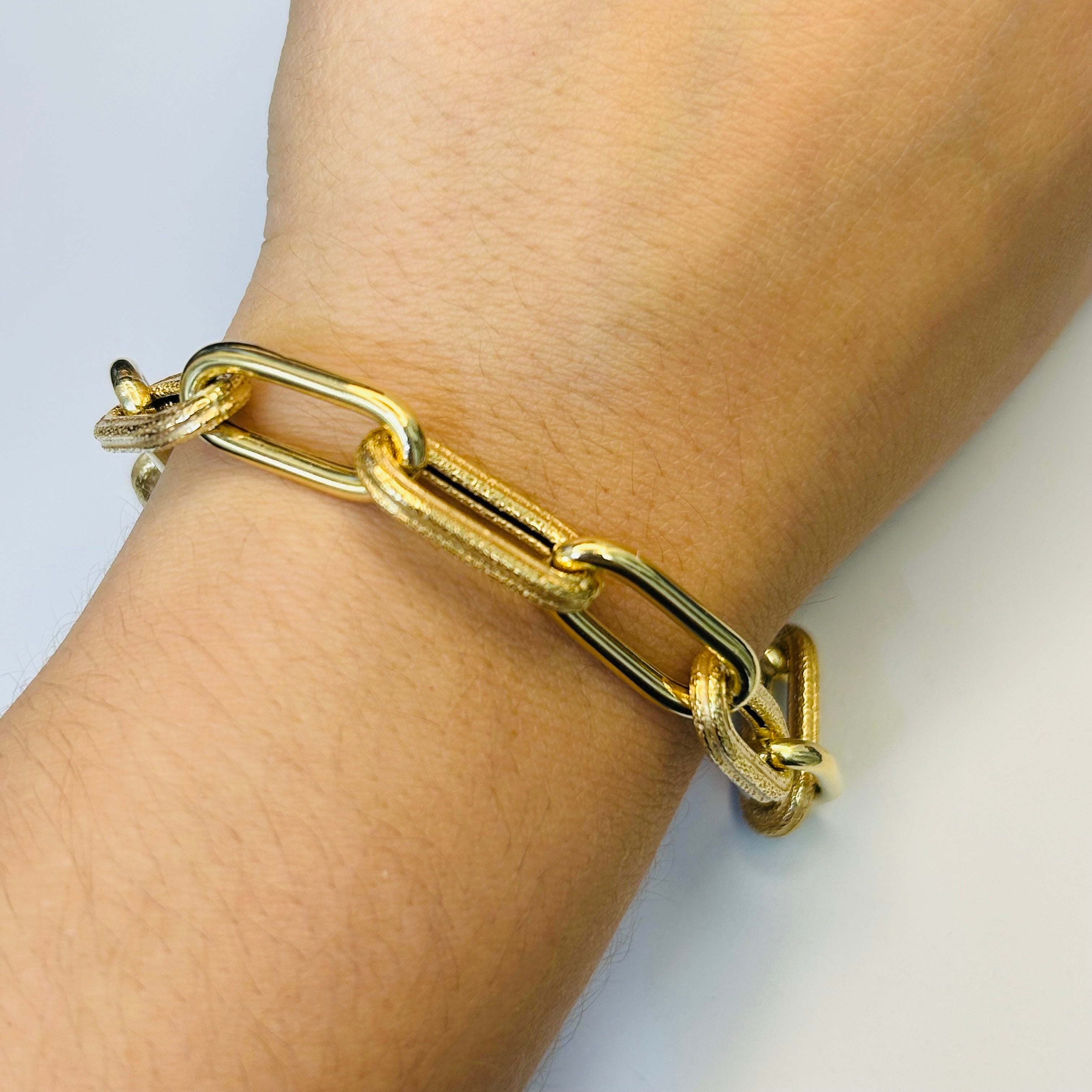 9.3mm 14K Yellow Gold Link Bracelet 7.75"