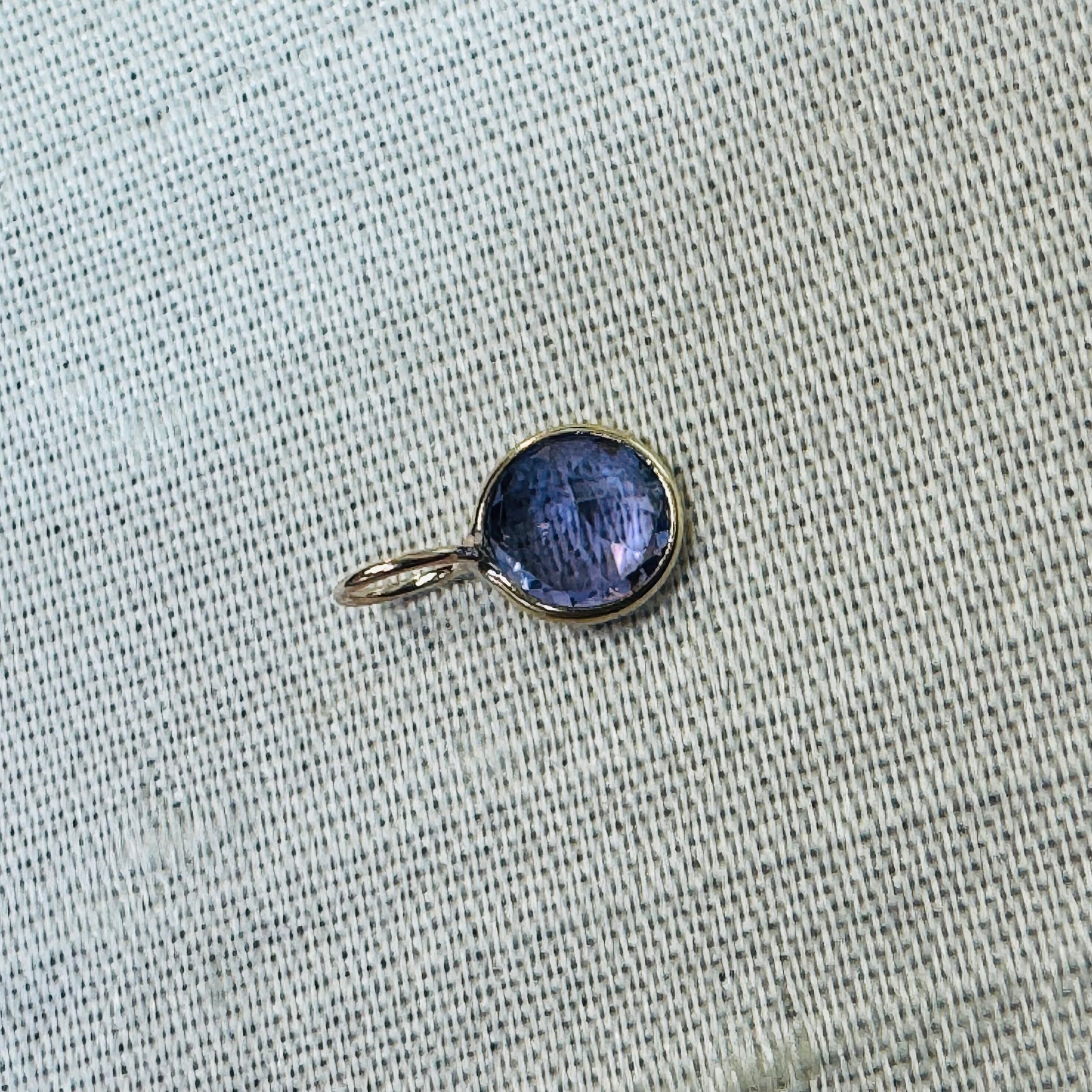 Natural Round Tanzanite 14K Gem Charm Pendant