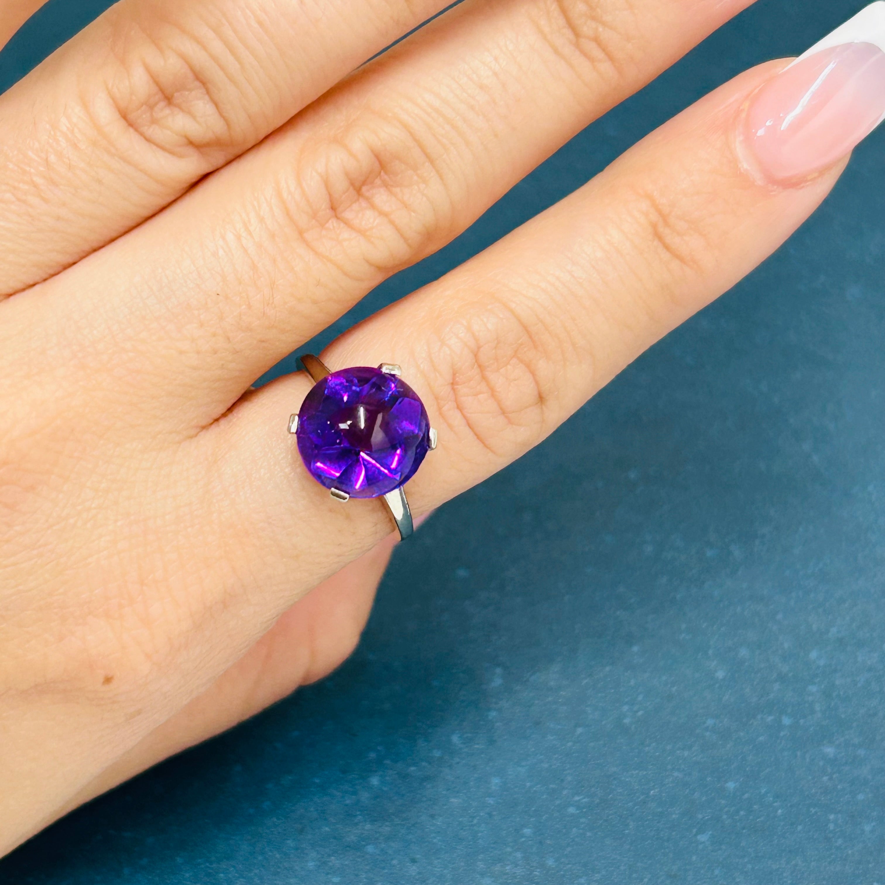 14k White Gold Solid Cabochon Amethyst Ring Size 6.75