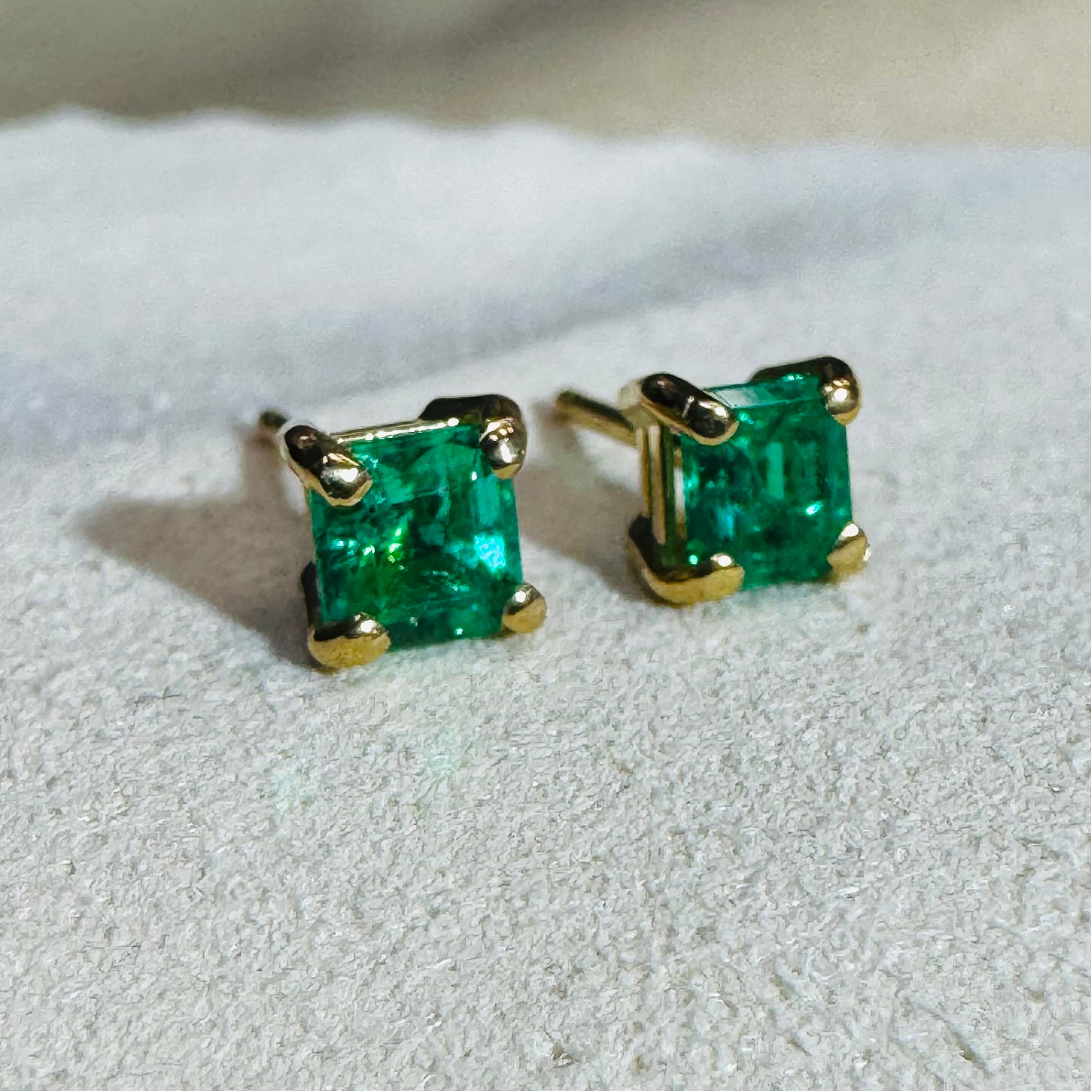 14K Yellow Gold Colombian Emerald Stud Earrings 5x5mm