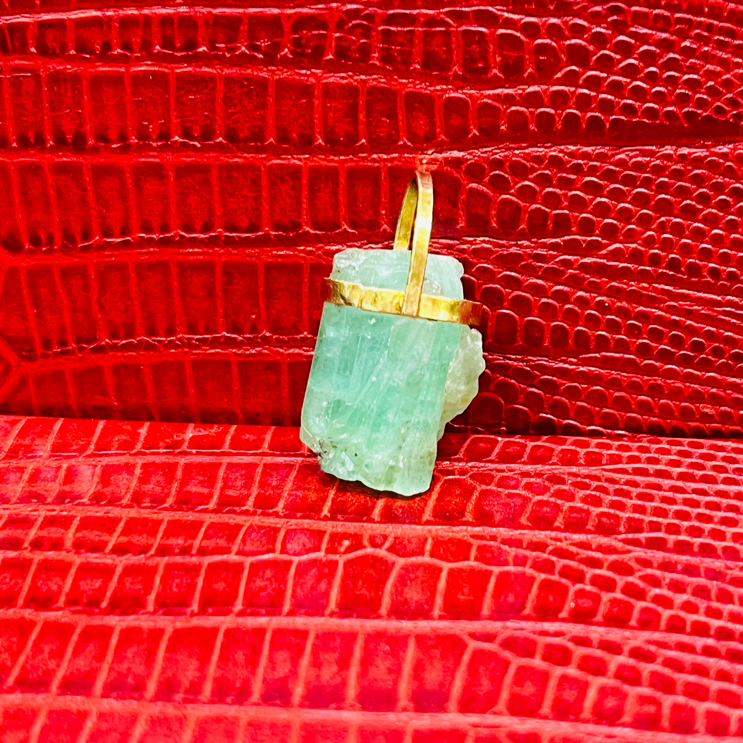 14K Yellow Gold Rough Emerald Pendant 1 x .50"