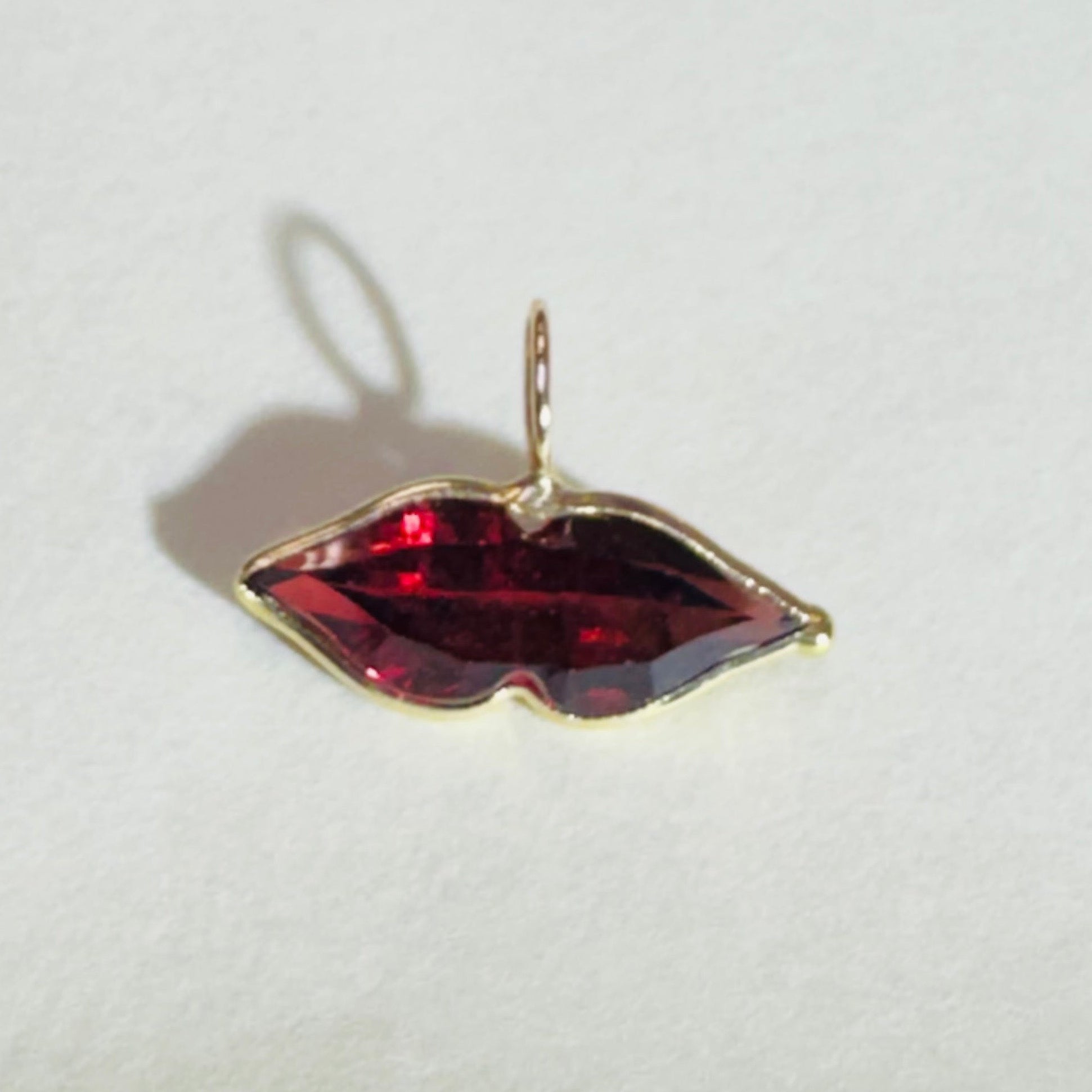 Natural Juicy Garnet Lip 14K Gem Charm Pendant