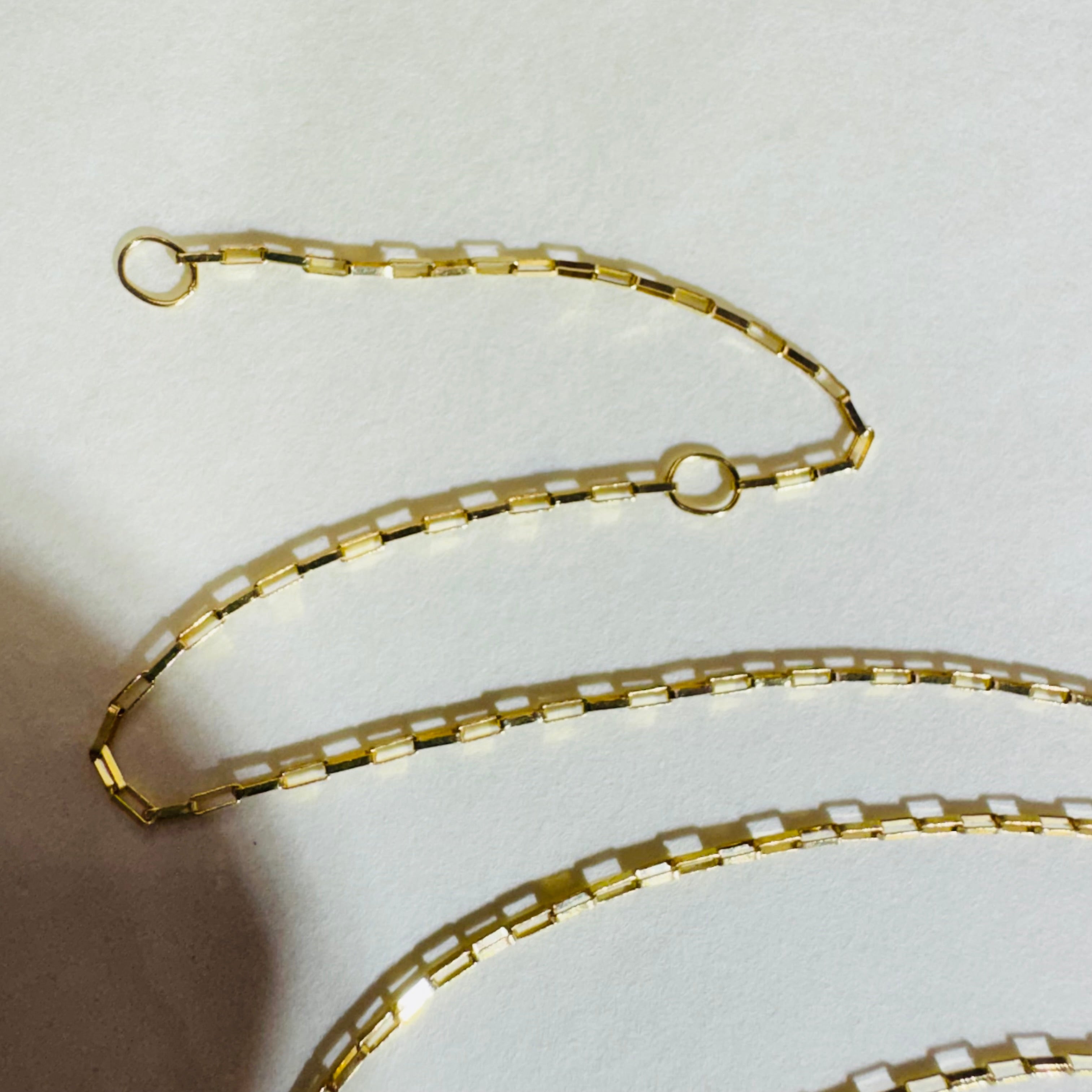 Solid 14K Yellow Gold Staple Paperclip Chain 16-18”