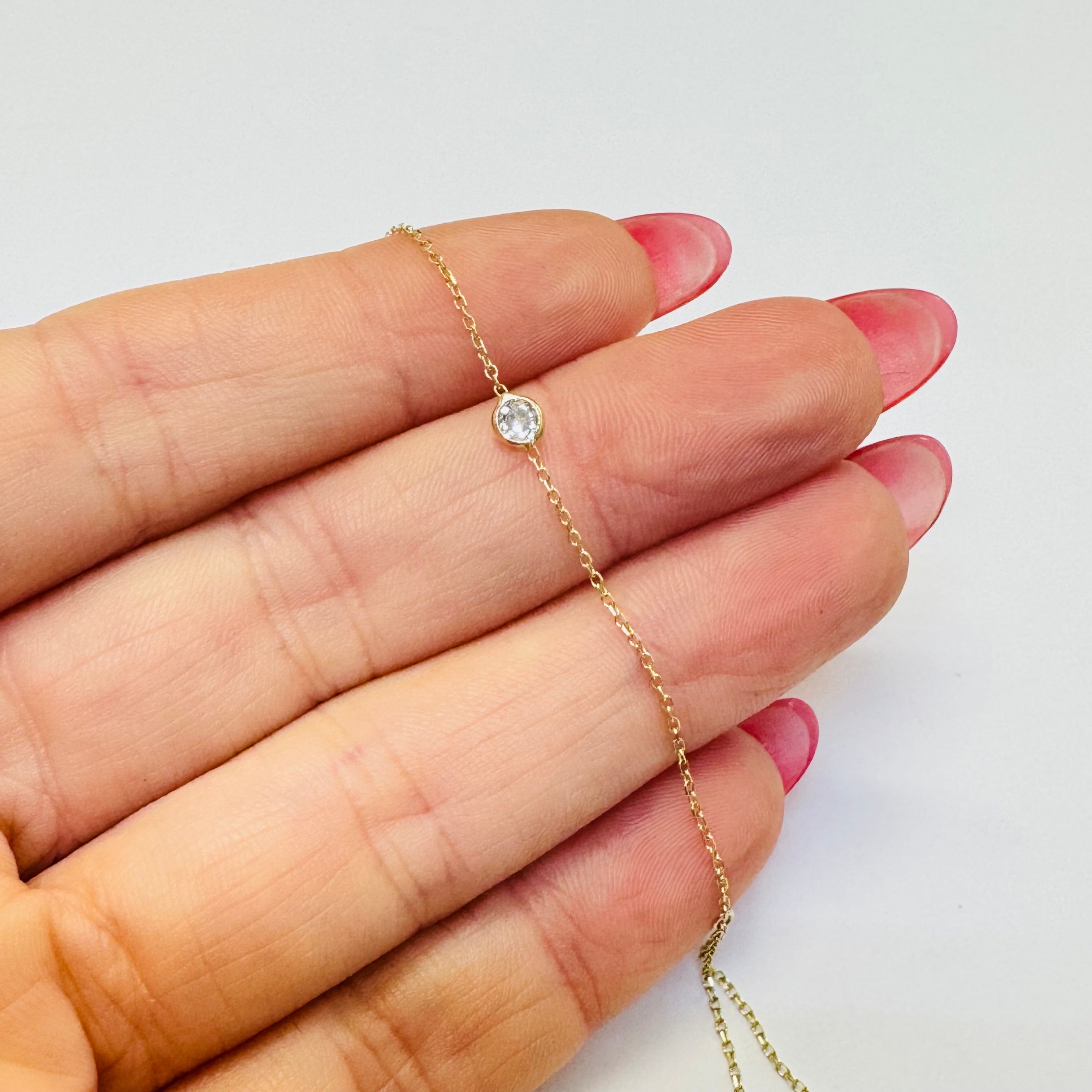 .10CT  Diamond 14K Yellow Gold Diamond Solitaire Hand Chain Bracelet