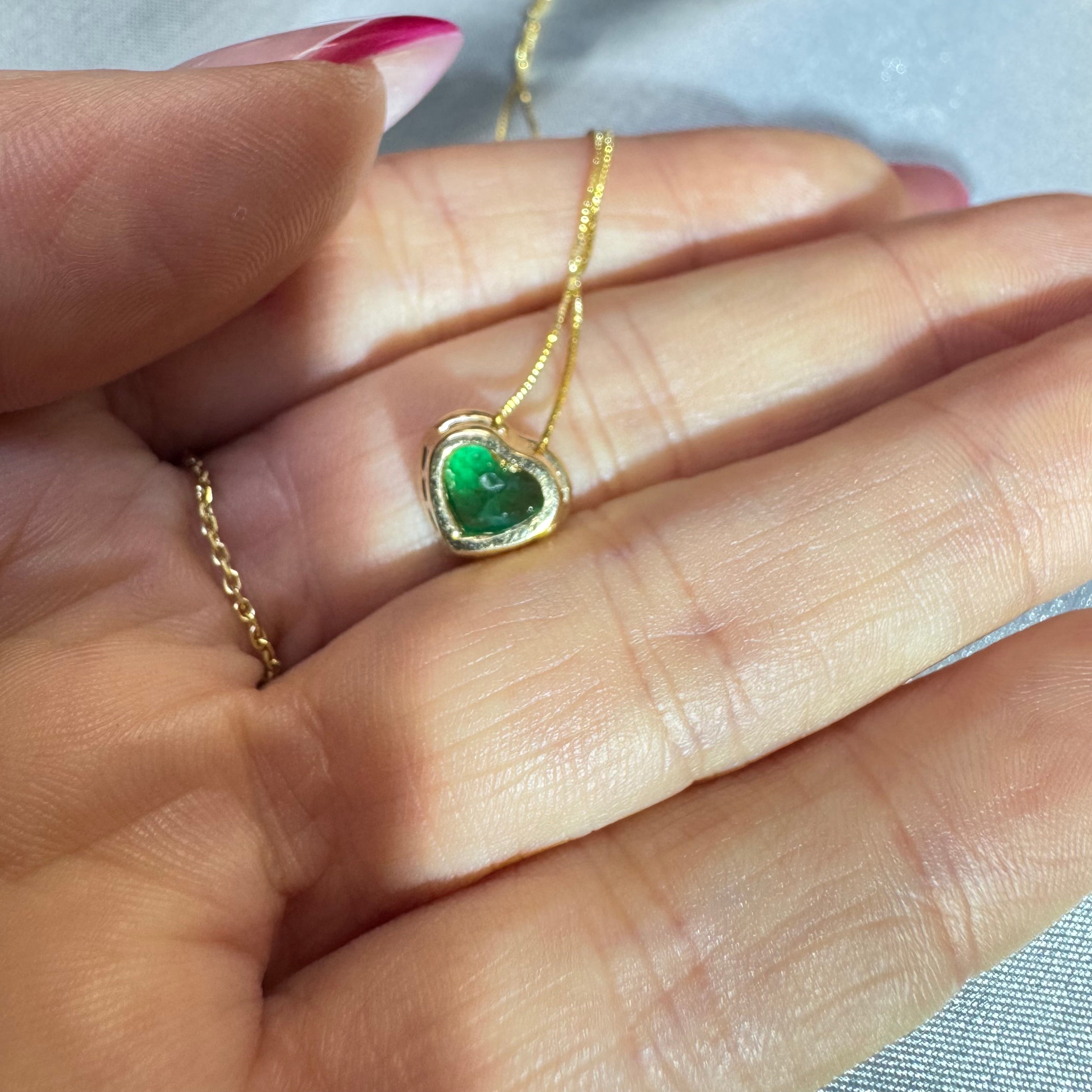 18K Gold Bezel Set Colombian Emerald Necklace