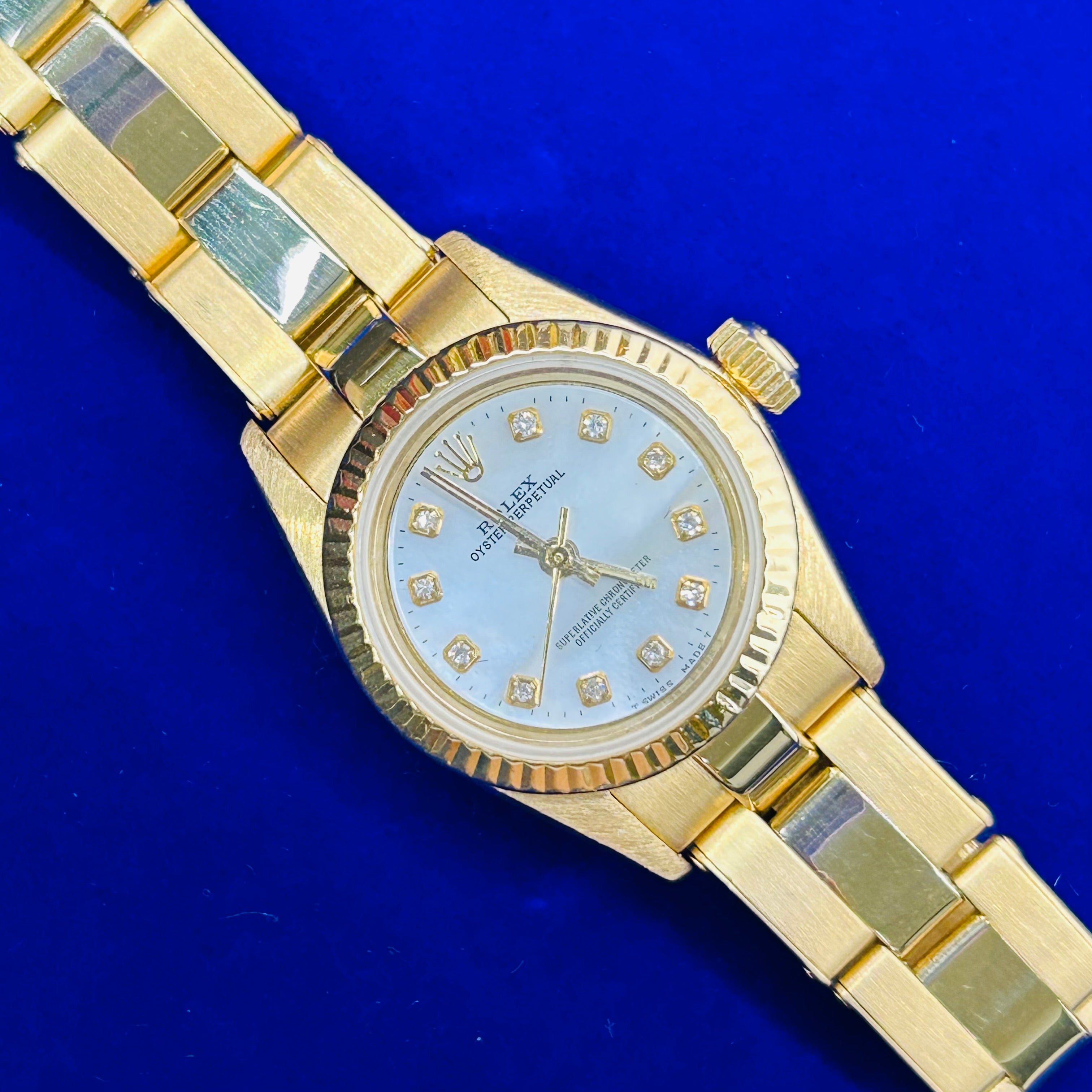 Vintage 18K Gold 26MM Oyster Perpetual Rolex Watch