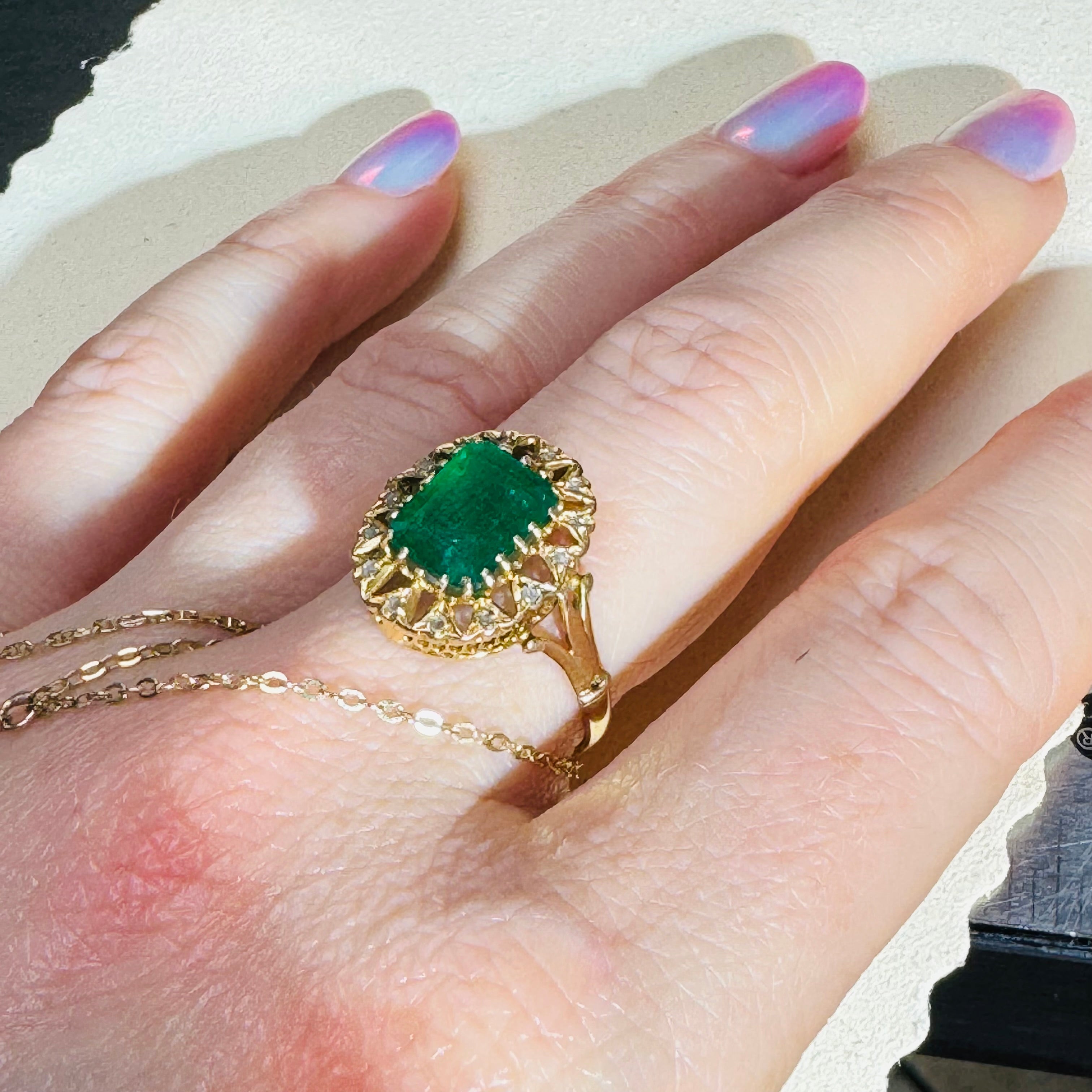 Solid 18K Yellow Gold Emerald and Rose Diamond Ring Size 7.5