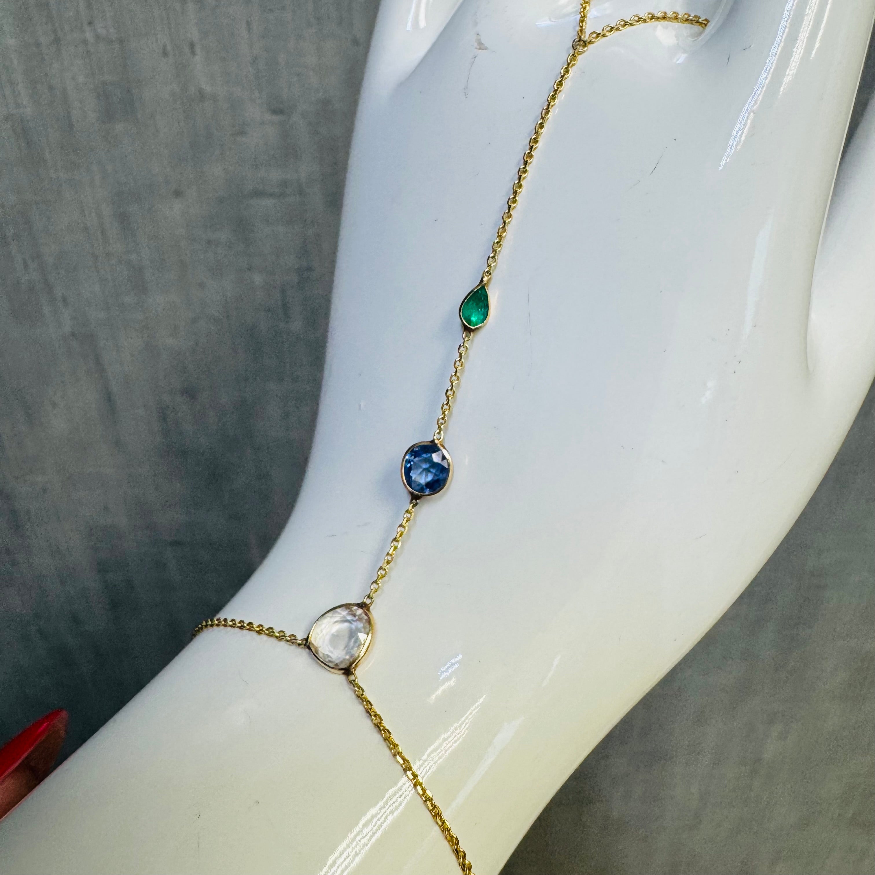 14k Rose Gold Colombian Emerald Rose Cut Sapphire Handchain