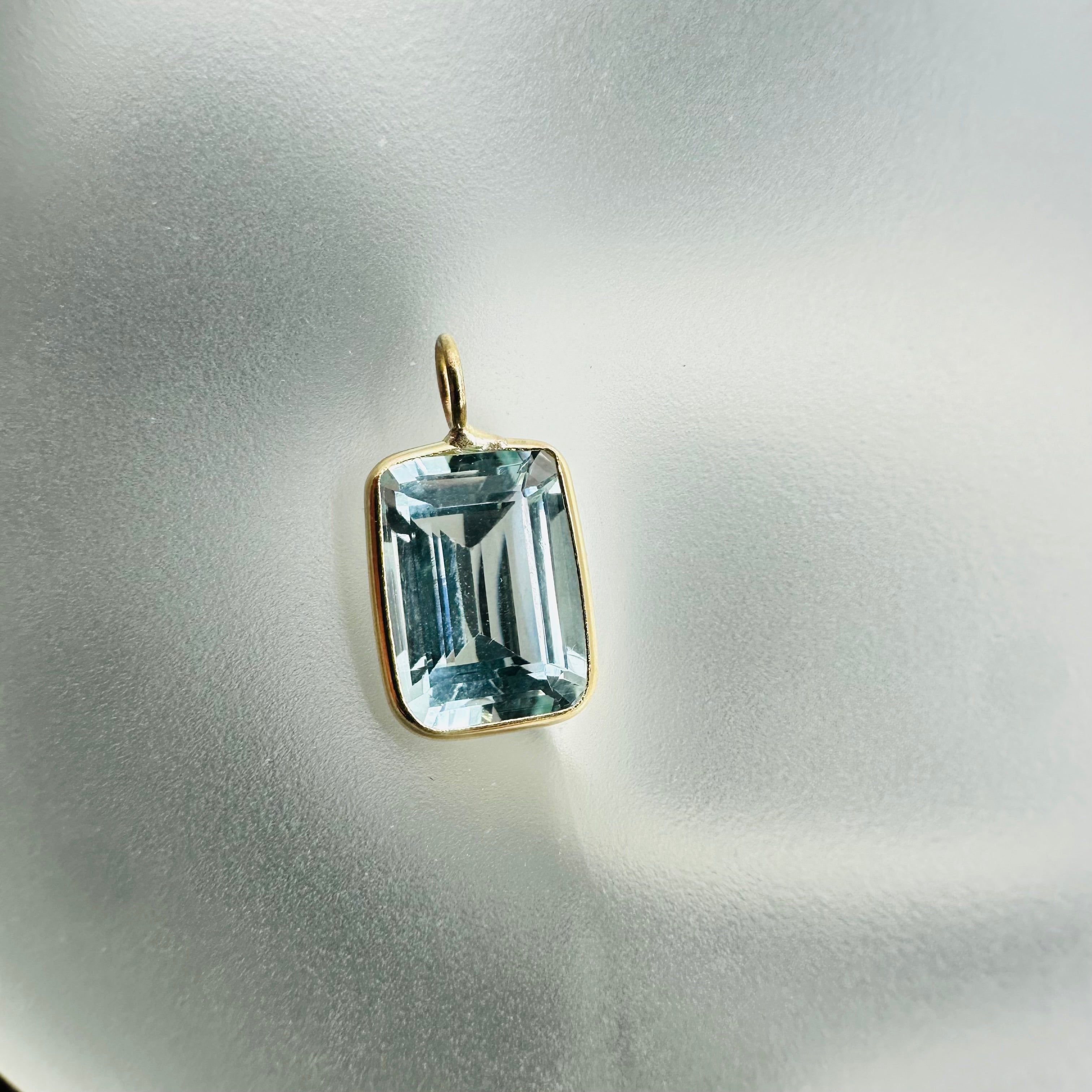 Aquamarine 14K Yellow Gold Emerald Cut Pendant Gem Charm