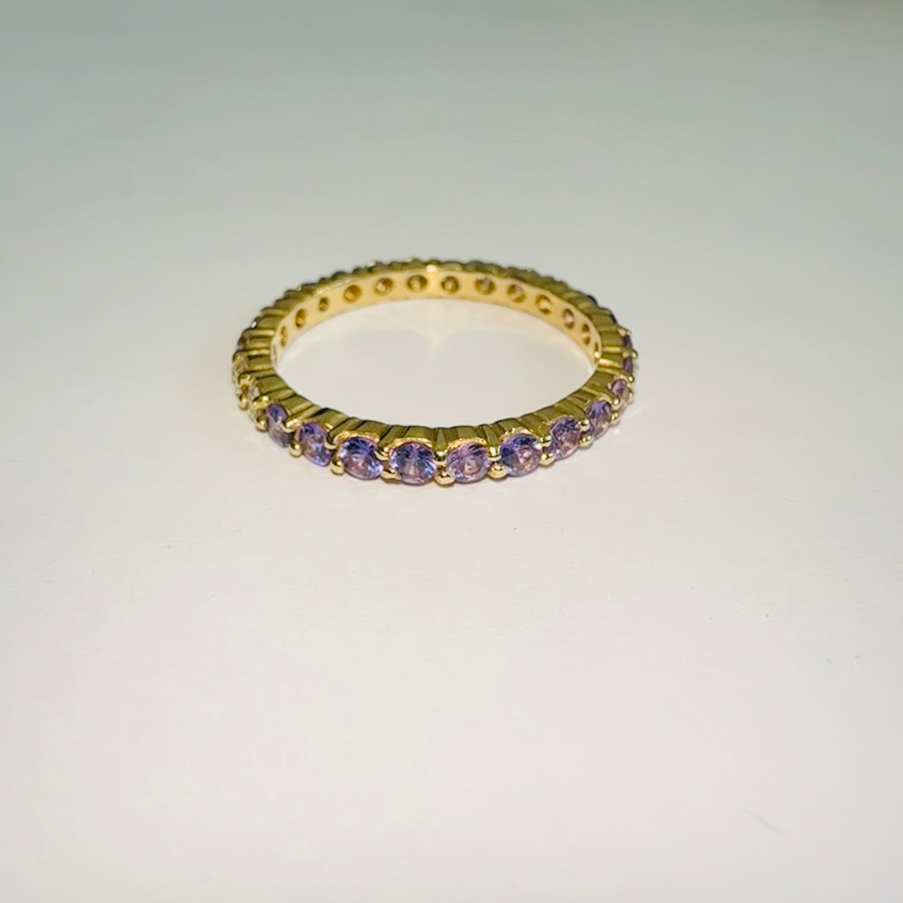 14K Size 7 Purple Ombre Sapphire and Diamond Eternity Ring