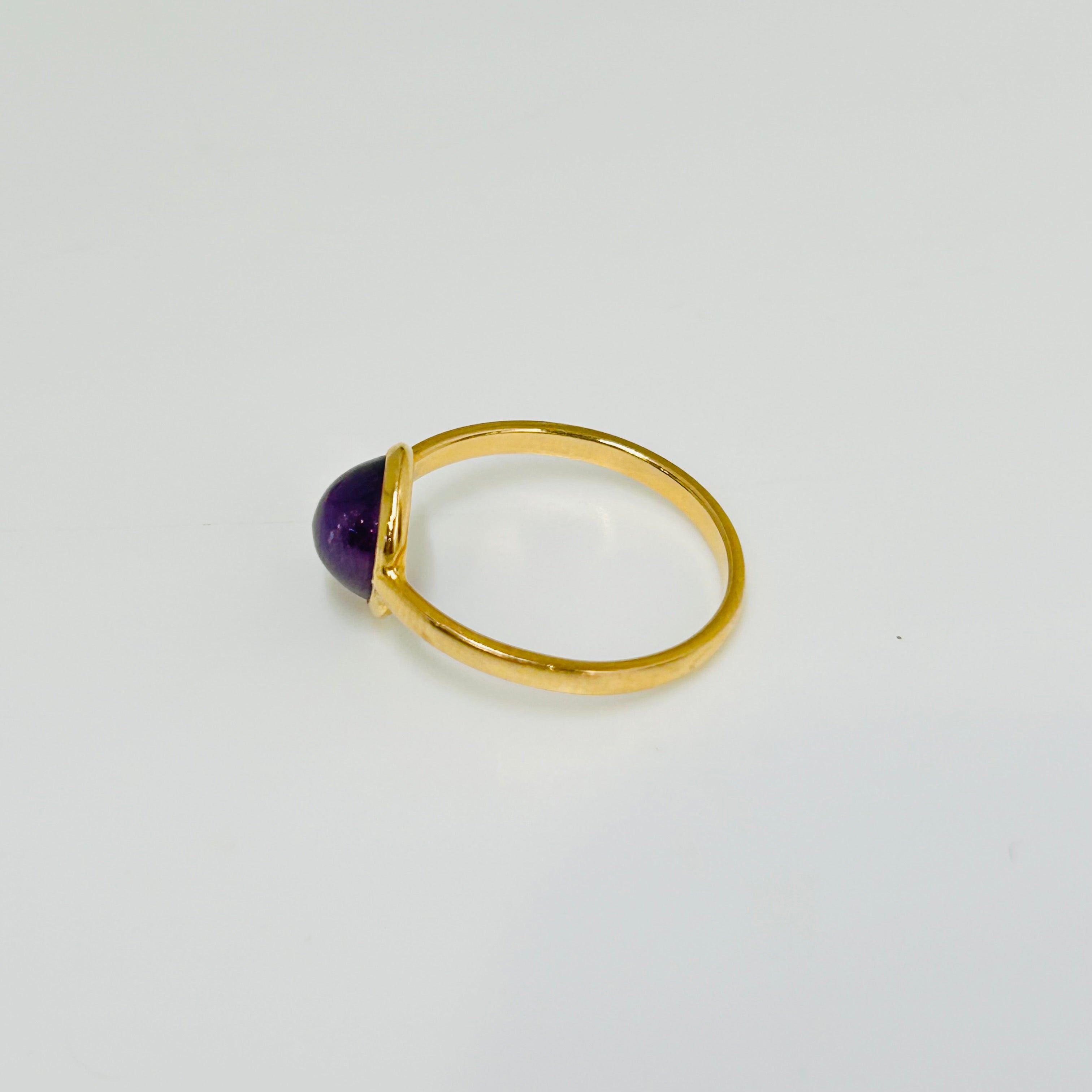 14k Yellow Gold Solid Cabochon Sapphire Ring Size 6.75