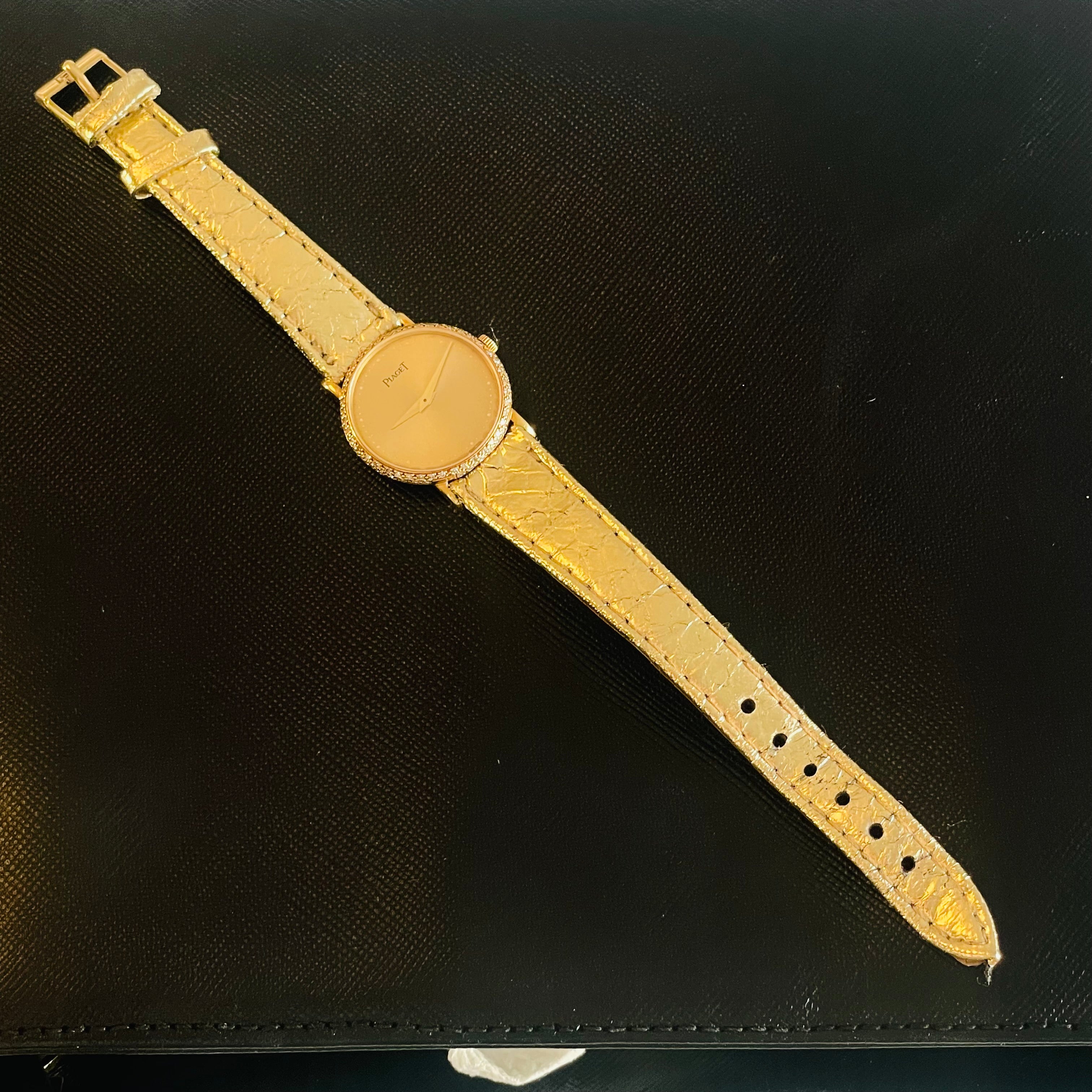 21mm Ladies Piaget 18K Yellow Gold Watch with Gold Snak eskin Strap