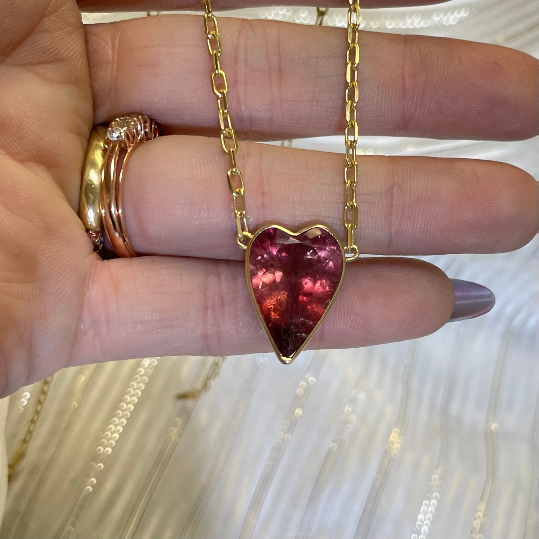 9CT Natural Reddish Pink Tourmaline Heart Solitaire Necklace Pendant 18K Yellow