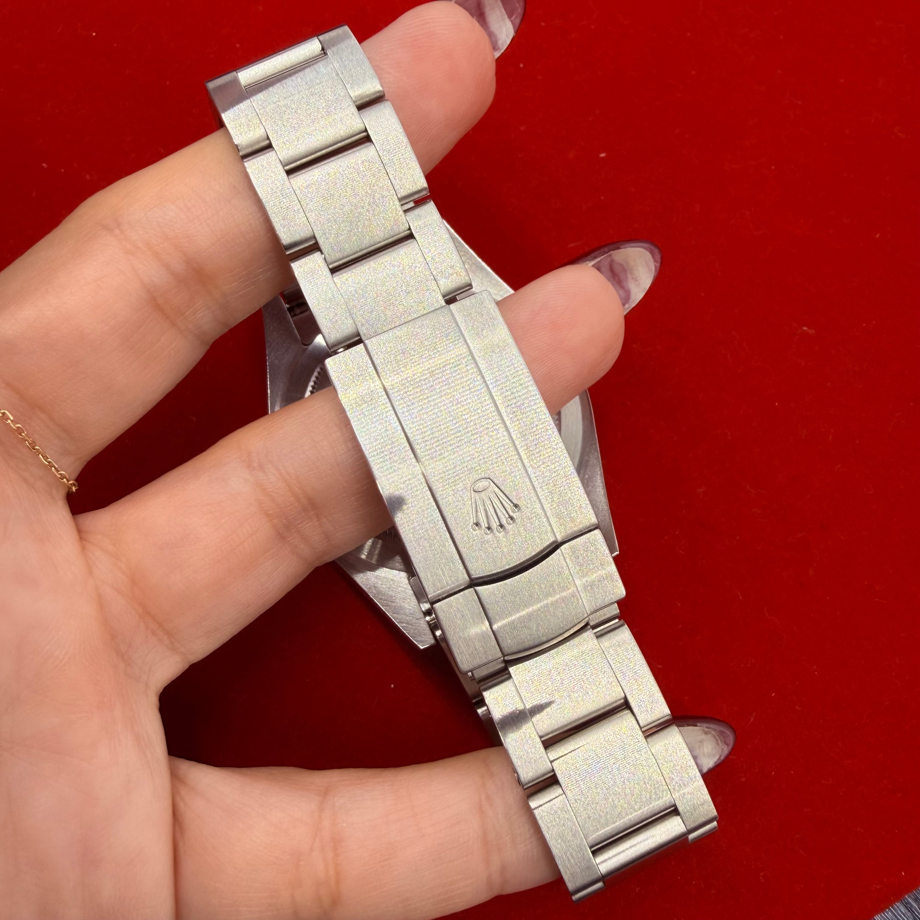 Rolex Oyster Perpetual 39mm Stainless Steel Blue dial Ref.114300