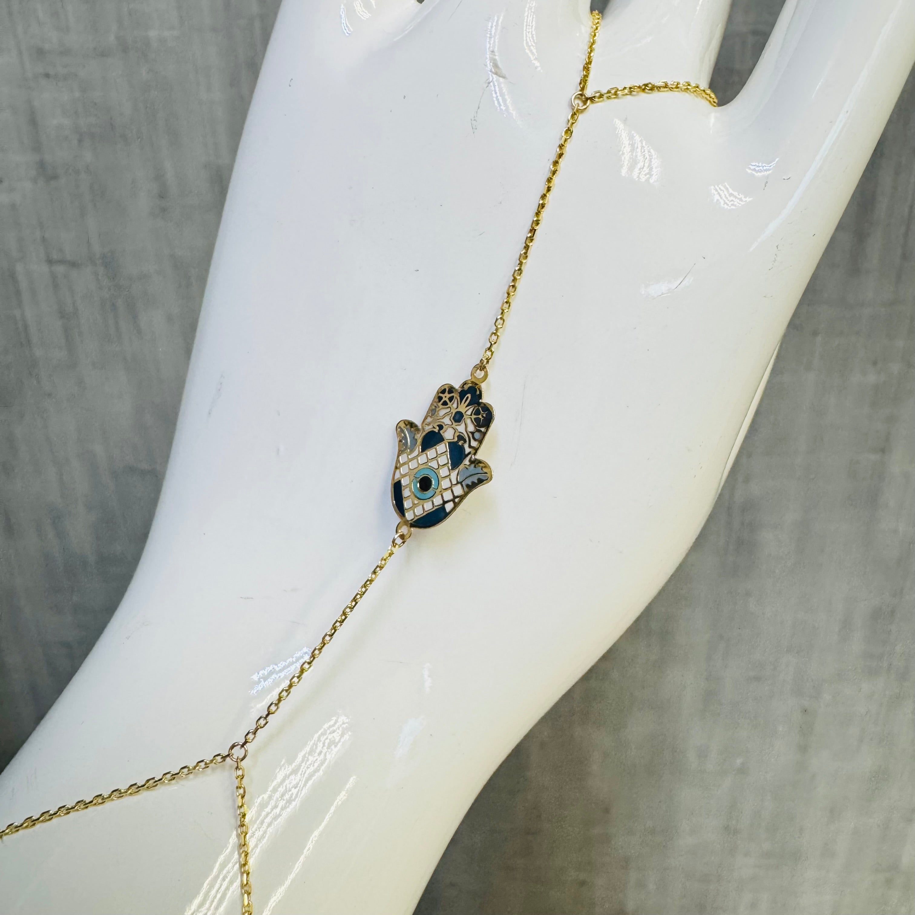 14K Yellow Gold Hamsa Handchain