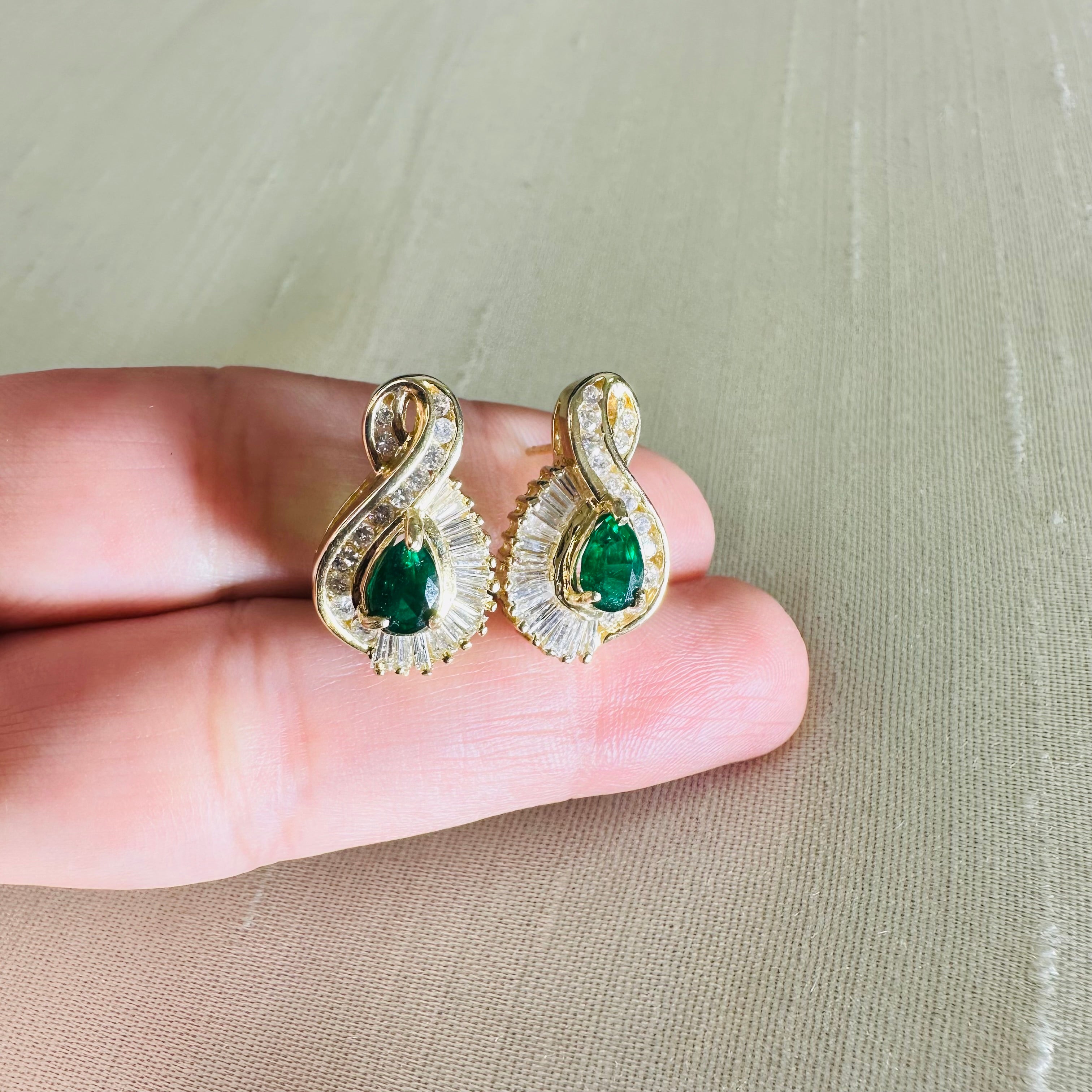 14K Emerald Diamond Earrings