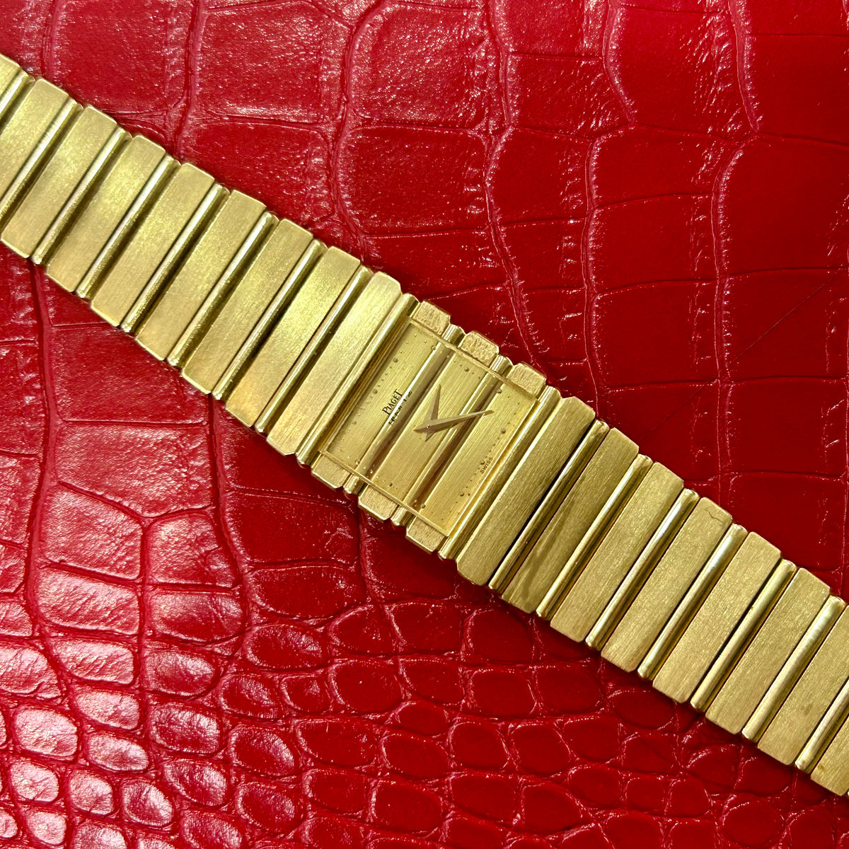 Vintage Piaget Polo Watch | Midsize 25mm | 18k Yellow Gold | Quartz