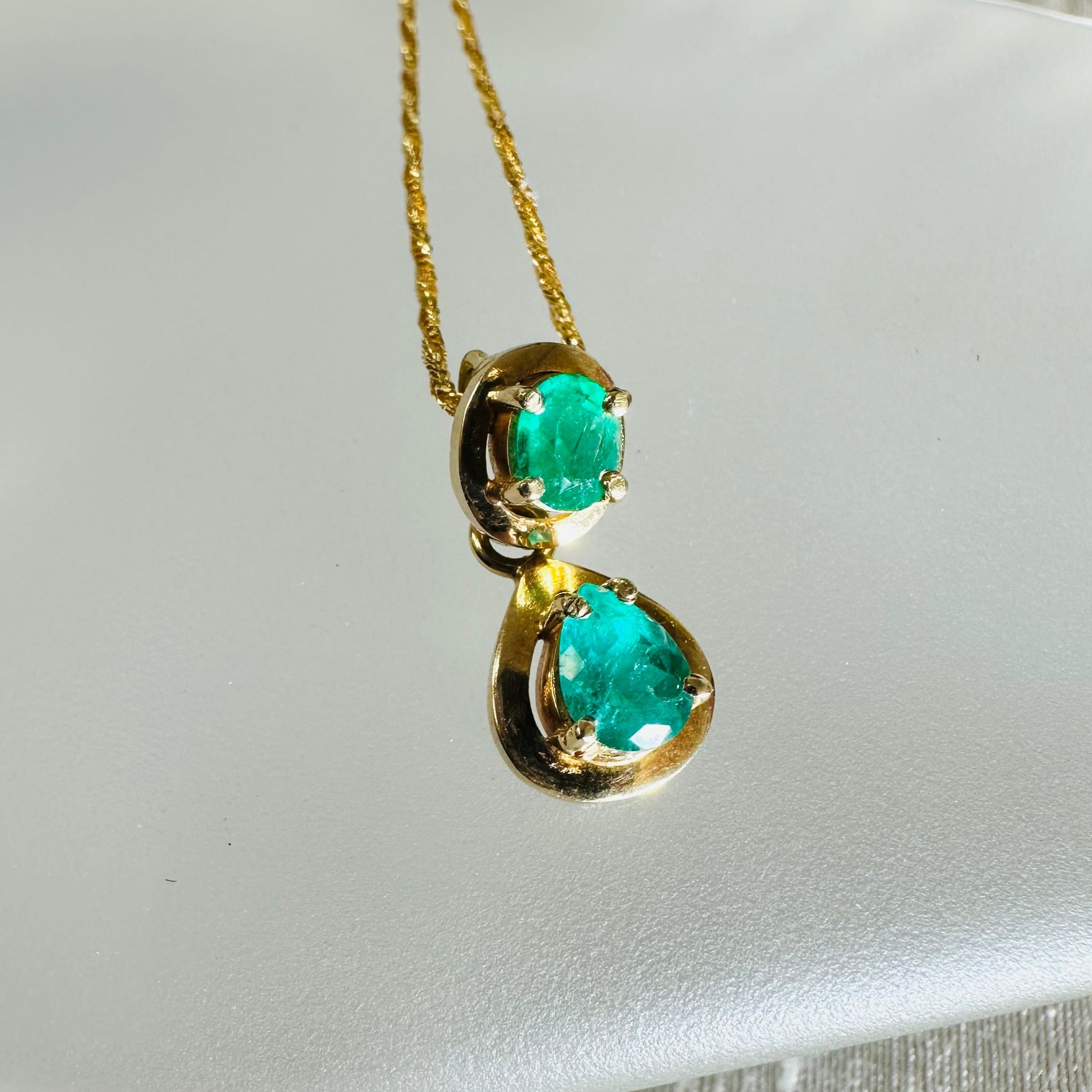 18K Yellow Gold Emerald Charm