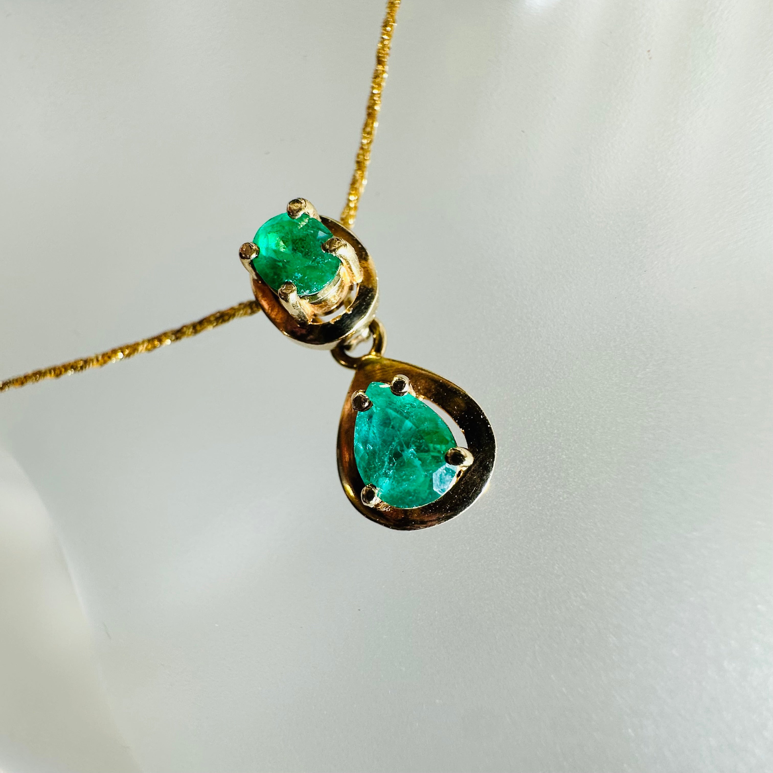 18K Yellow Gold Emerald Charm