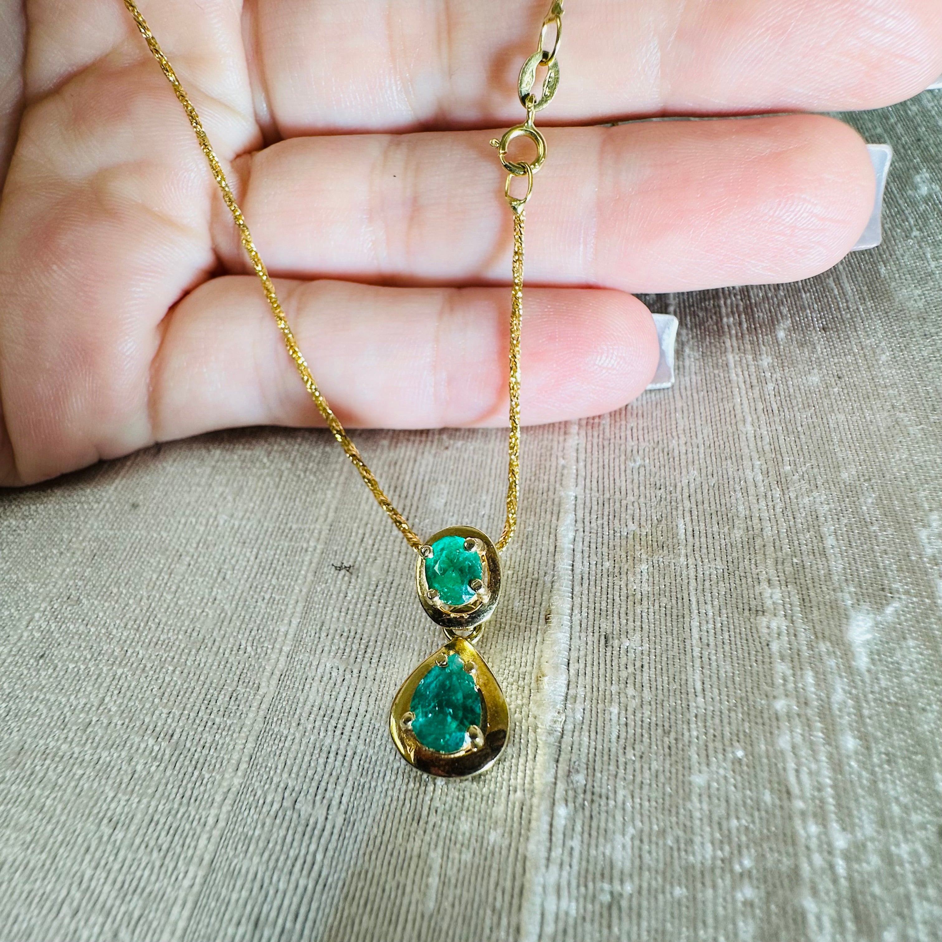 18K Yellow Gold Emerald Charm