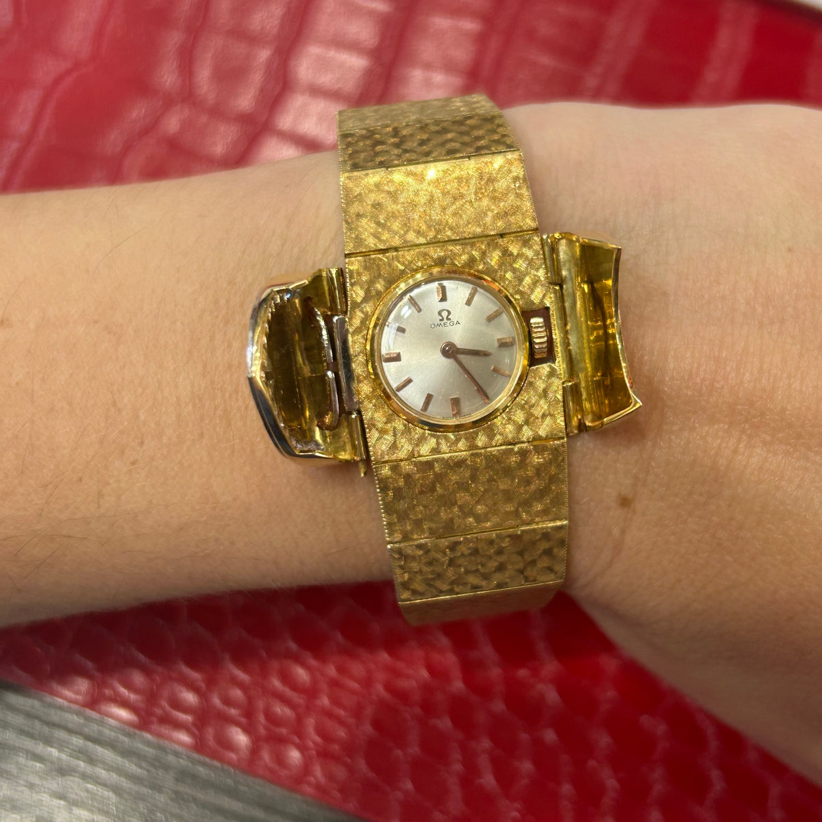 Vintage Omega Hidden Dial Watch | 24.5mm | 18k Yellow Gold