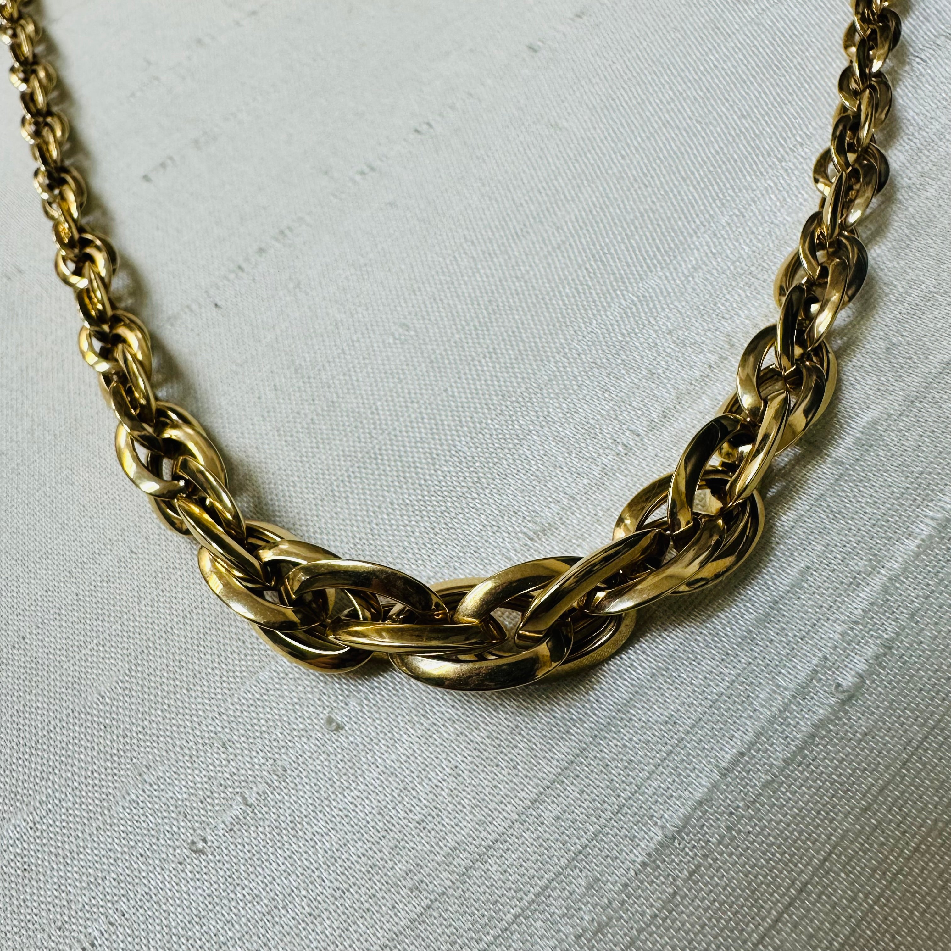 18” 14K Yellow Gold Graduated Ladies Necklace Chain