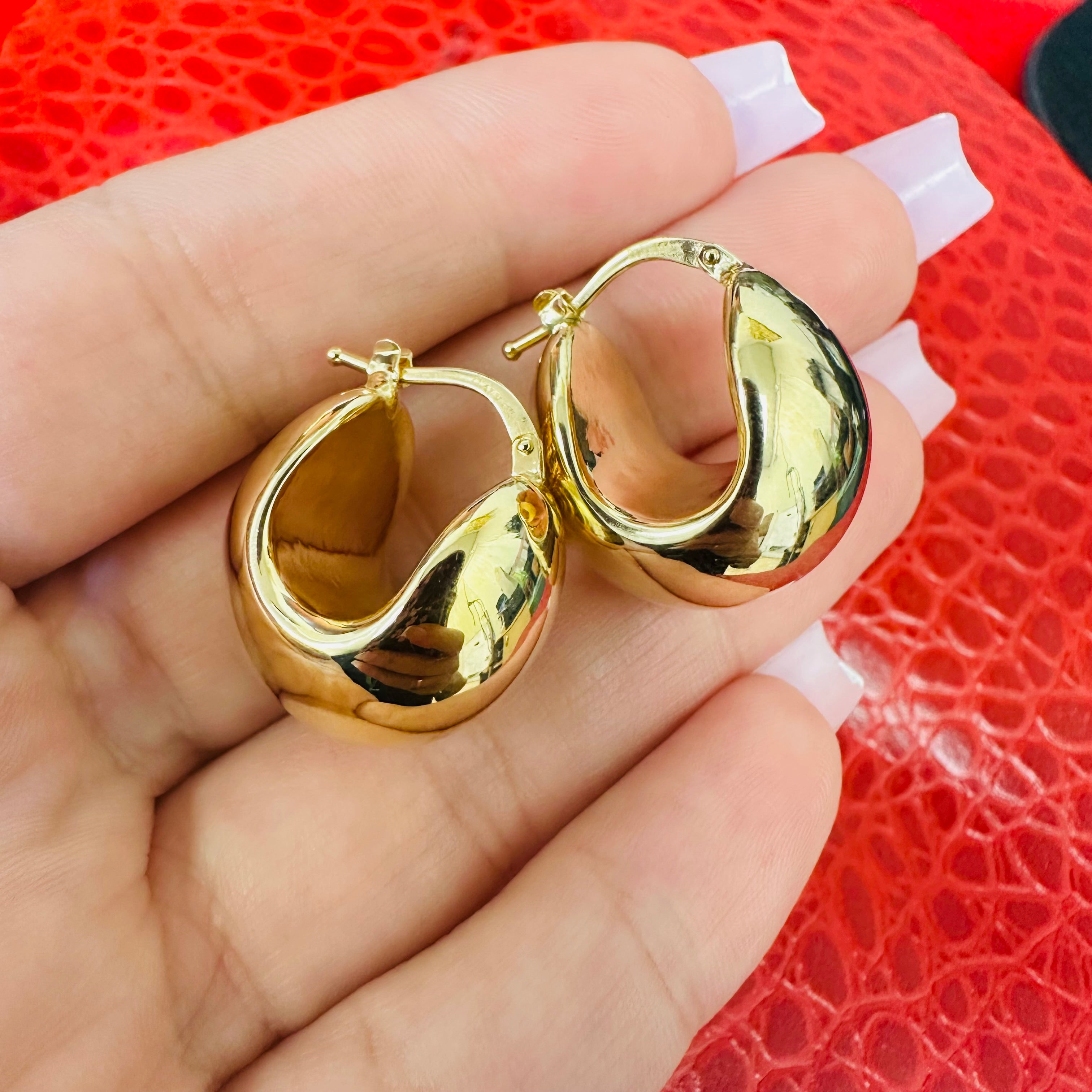14K 14mm 0.75" Yellow Gold Puffy Small Hoops