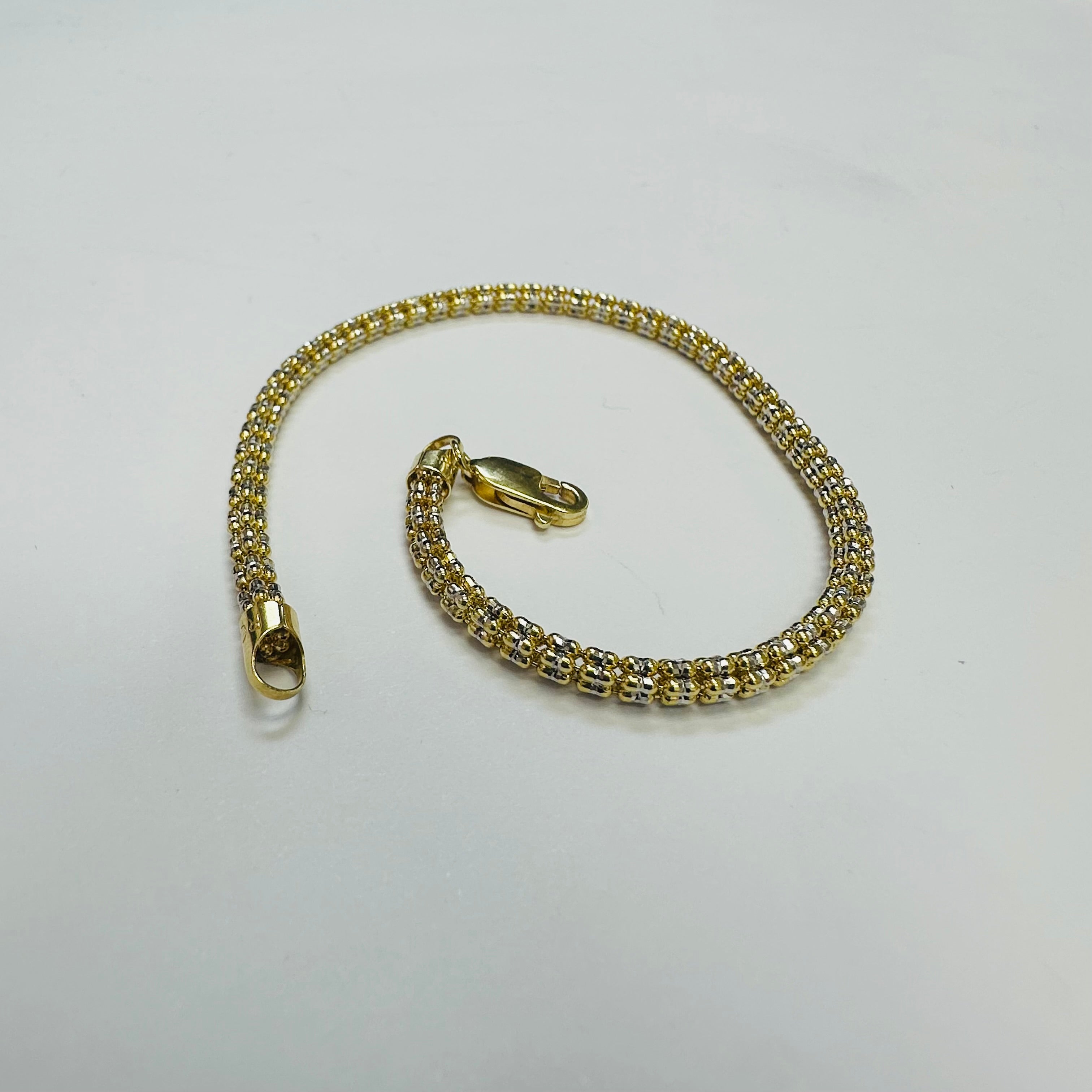 8” 10K Yellow Gold With White Diamond Cut Ice Link Bracelet